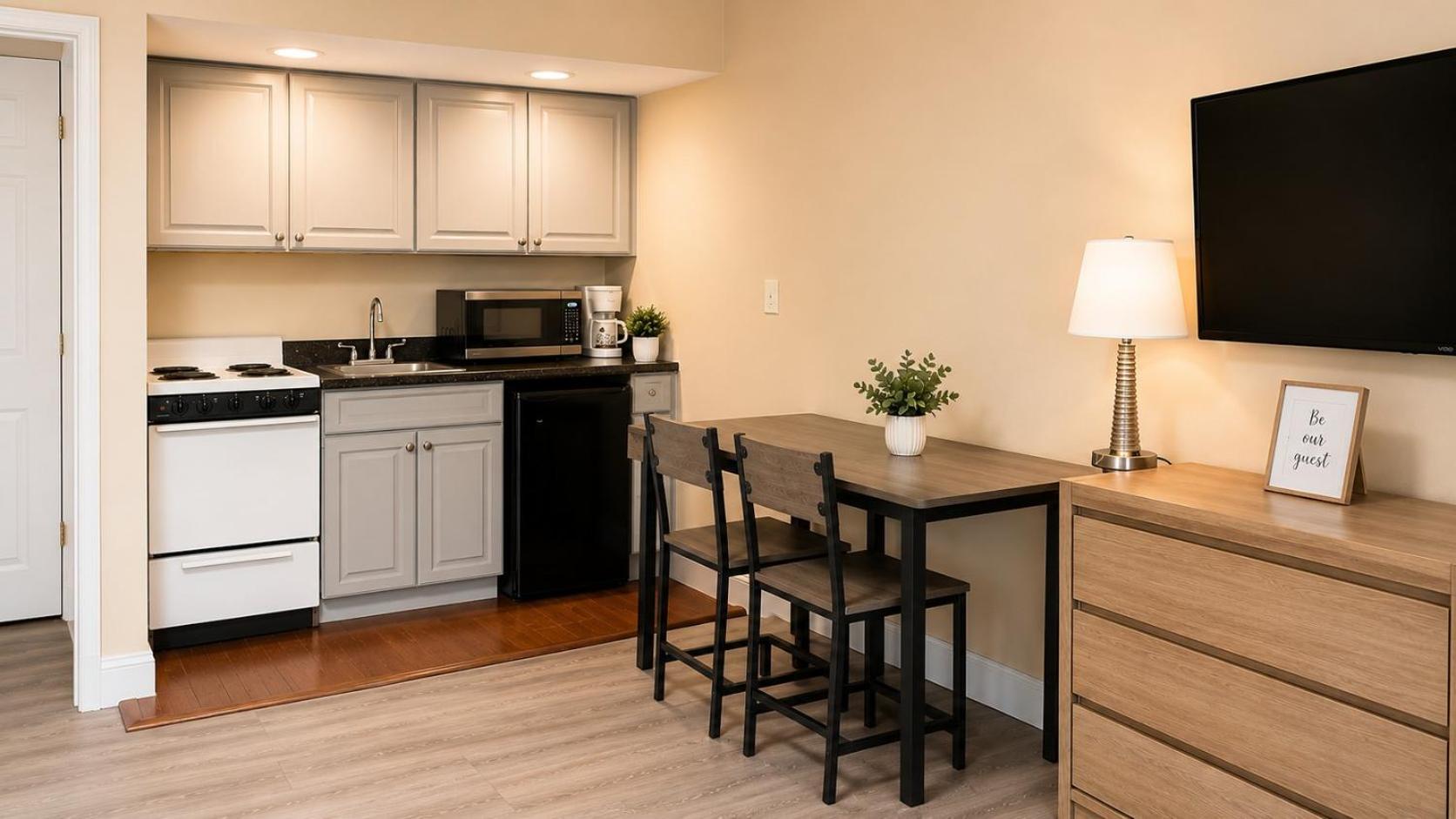 One-Bedroom Apartment