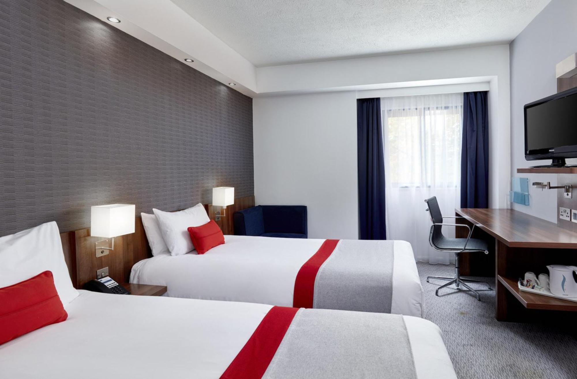 Standard Twin Room Hot