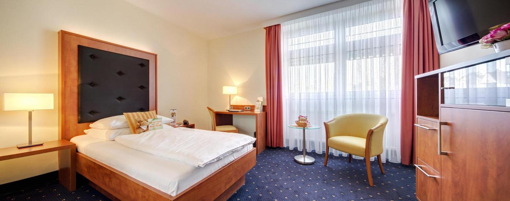 Standard Single Room Single Bed