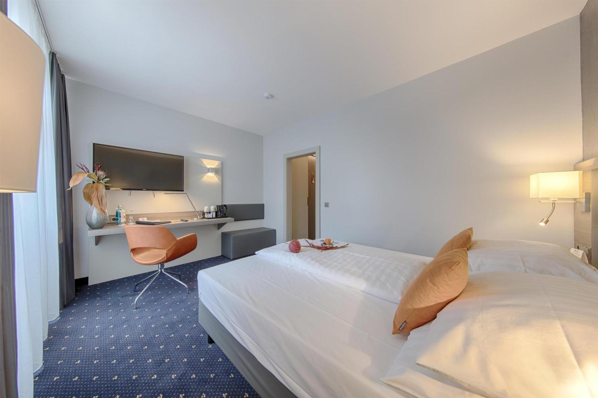 Comfort Queen Room Queen Bed