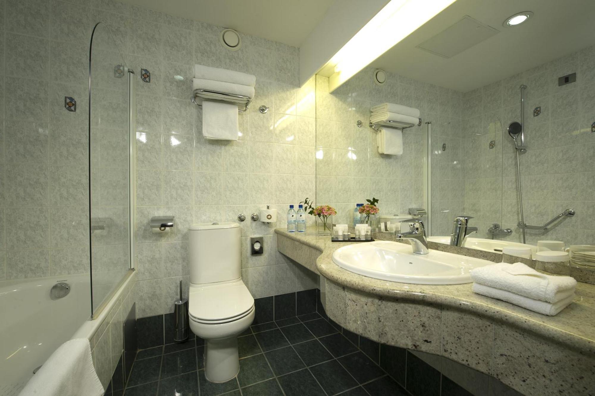 Comfort Twin Room