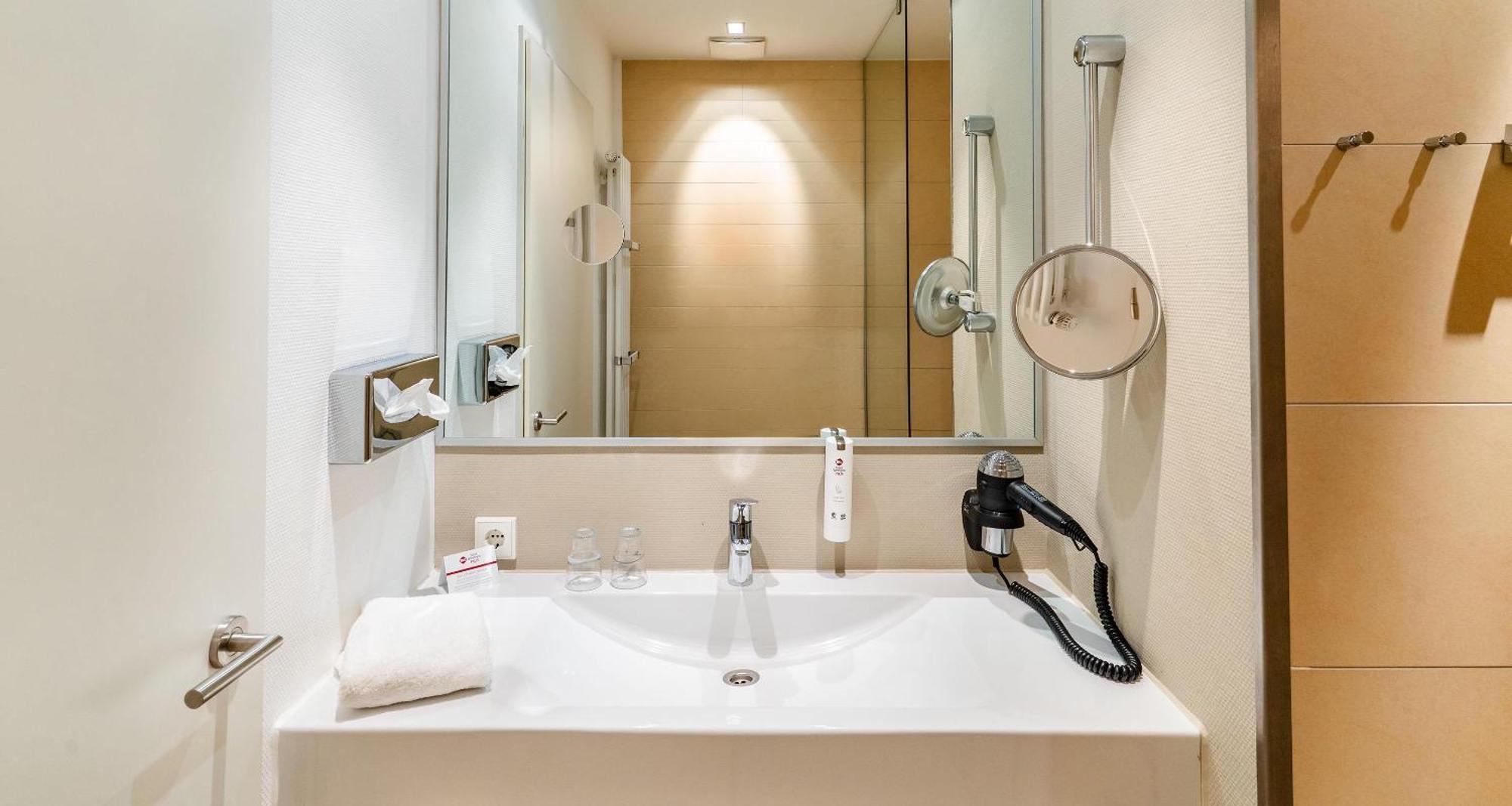 Comfort Twin Room