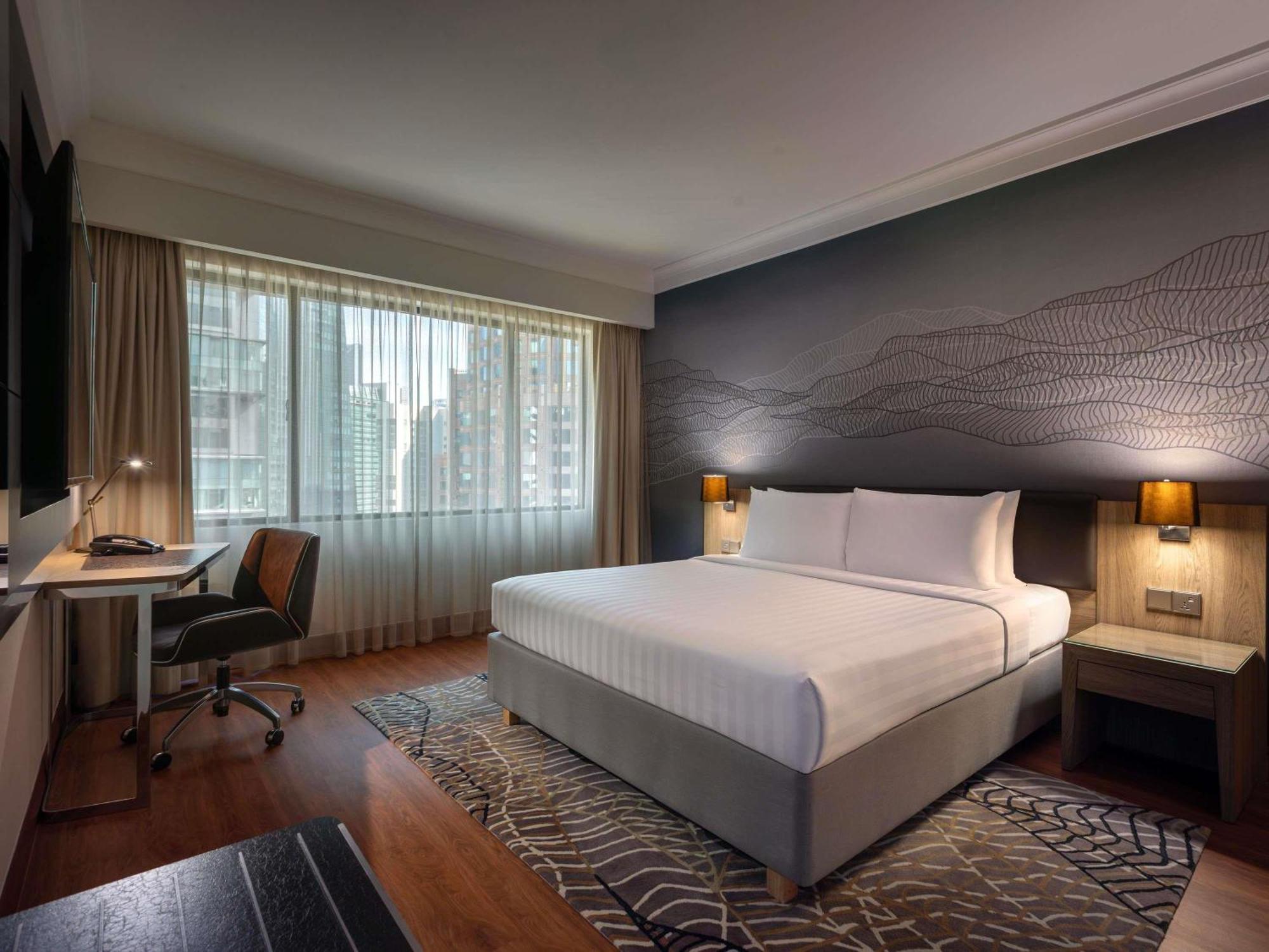 Junior King Suite