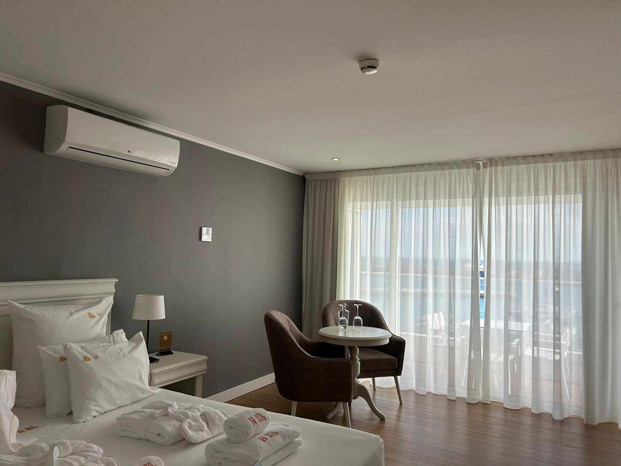 Junior Suite Balcony Sea View