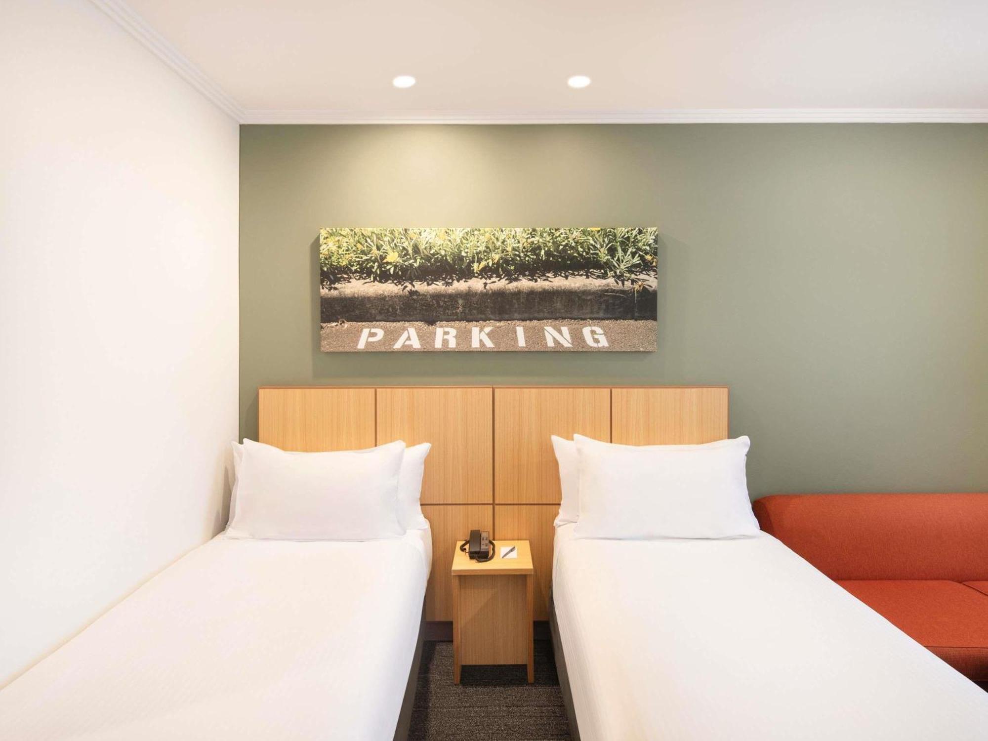 Standard Accessible Twin Room