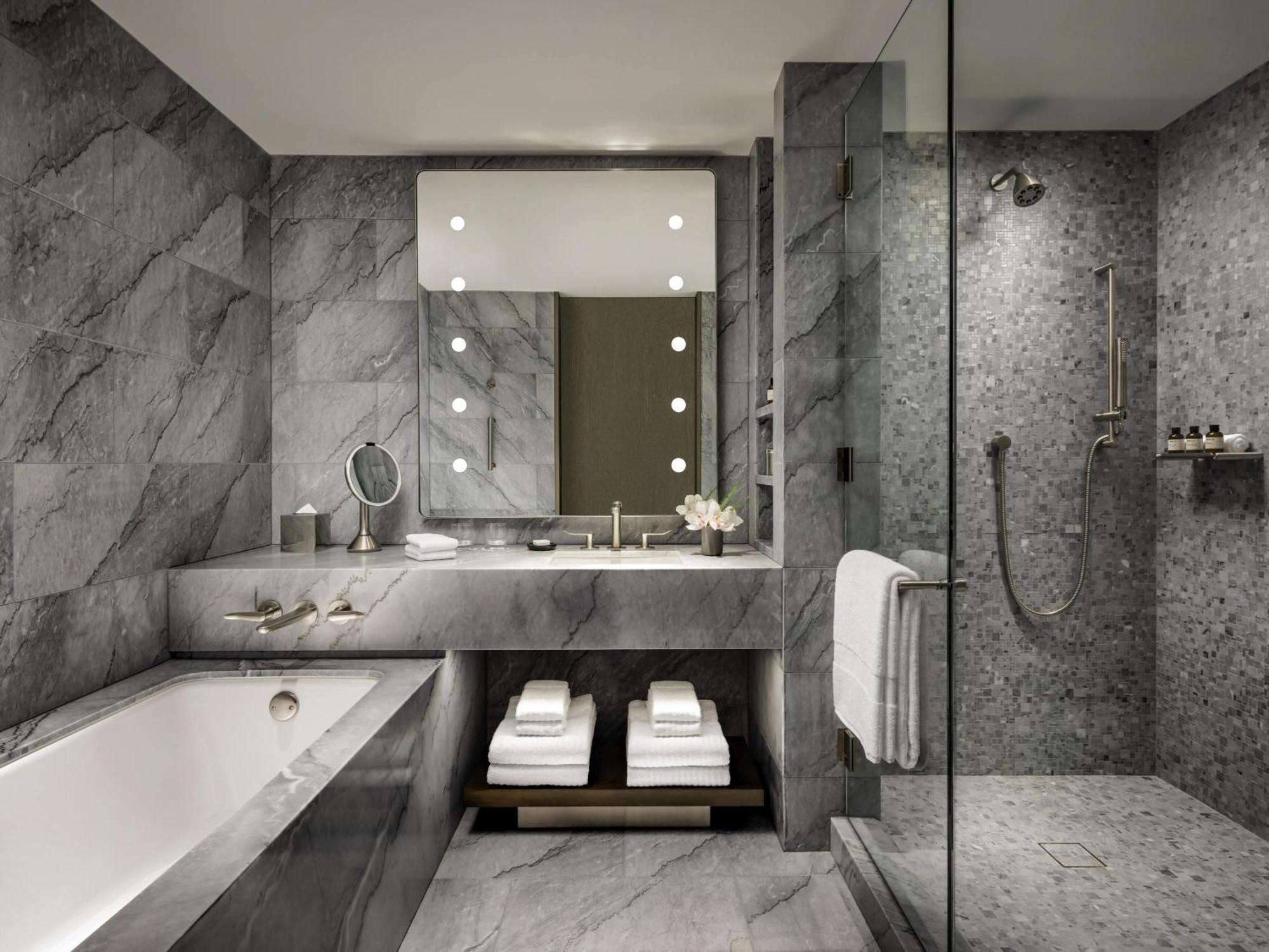 Fairmont King Room Bathtub Balcony