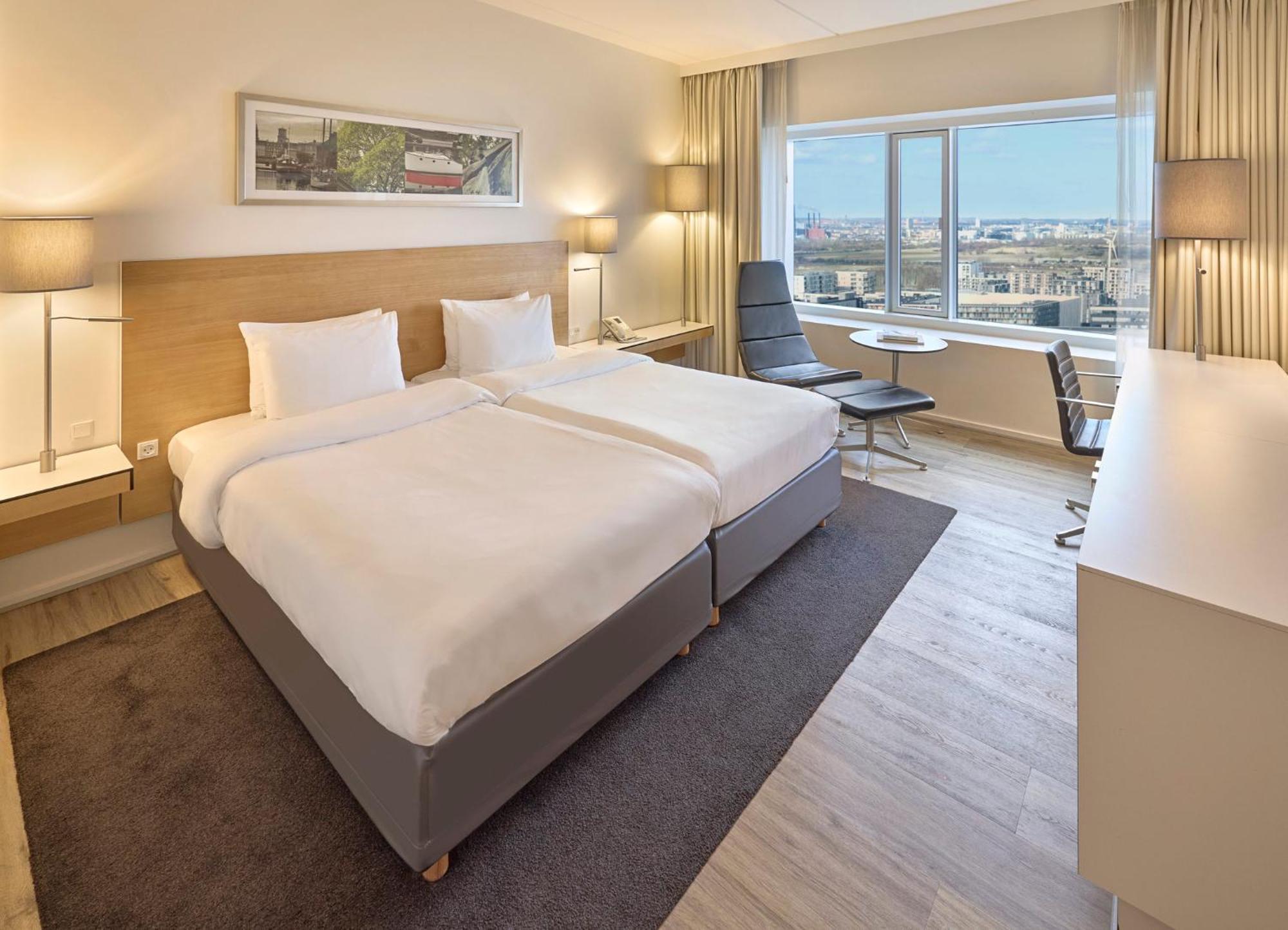 Standard Twin Room Two Twin Beds