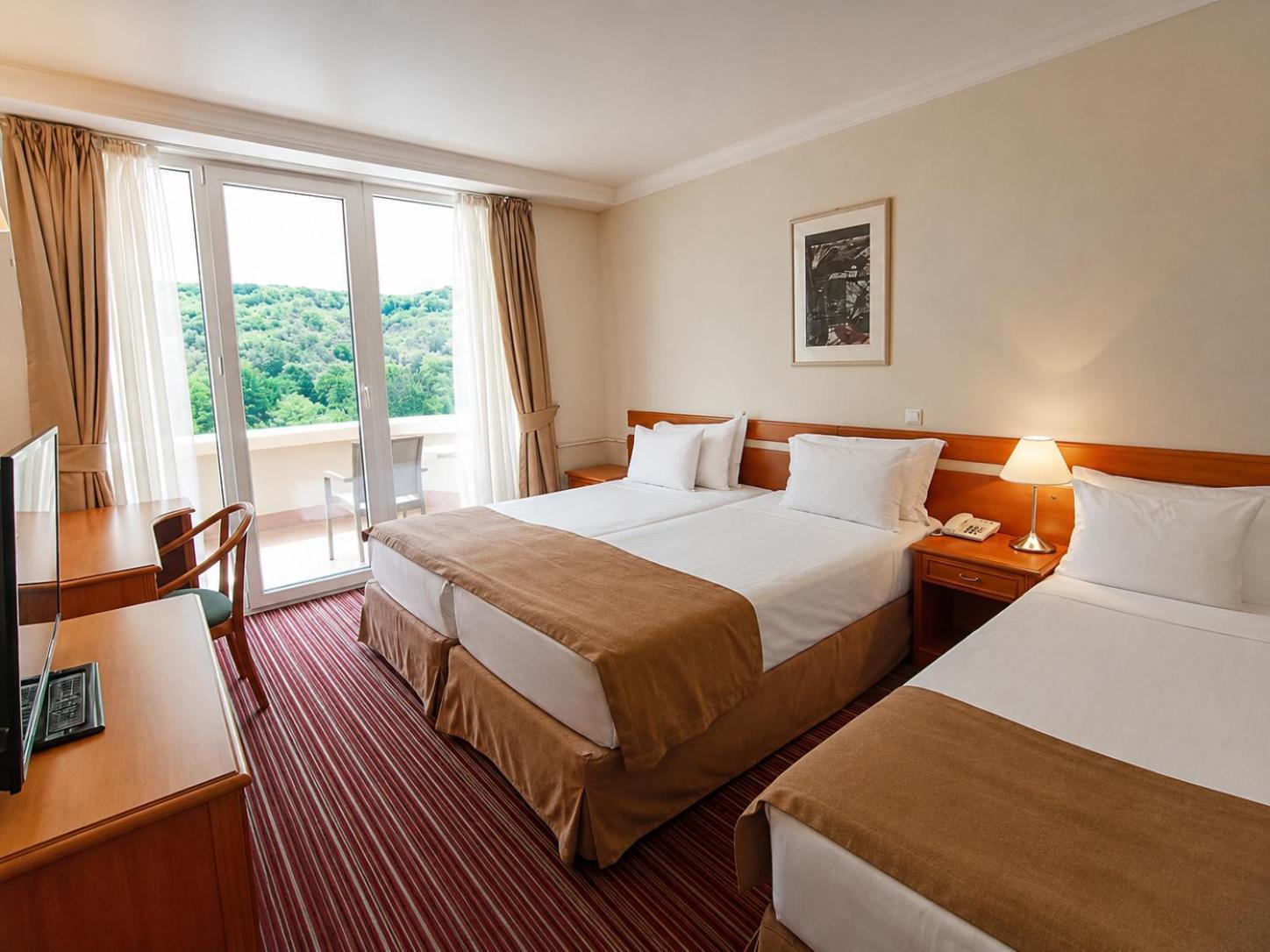 Triple Room Balcony