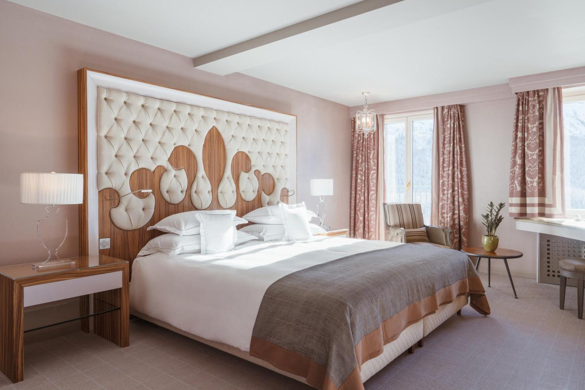 Deluxe Room Lake View