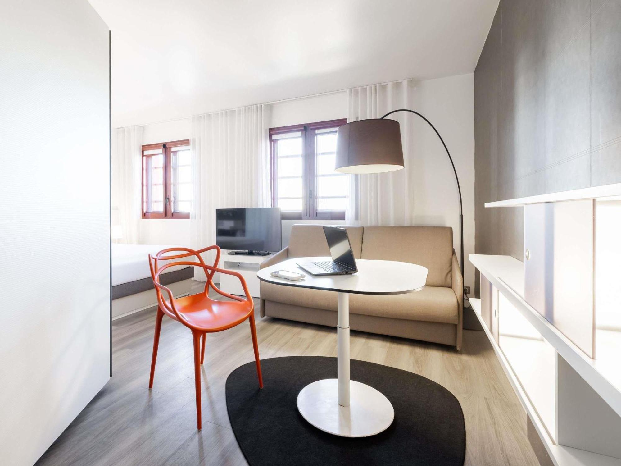 Superior Suite One Double Bed One Single Bed