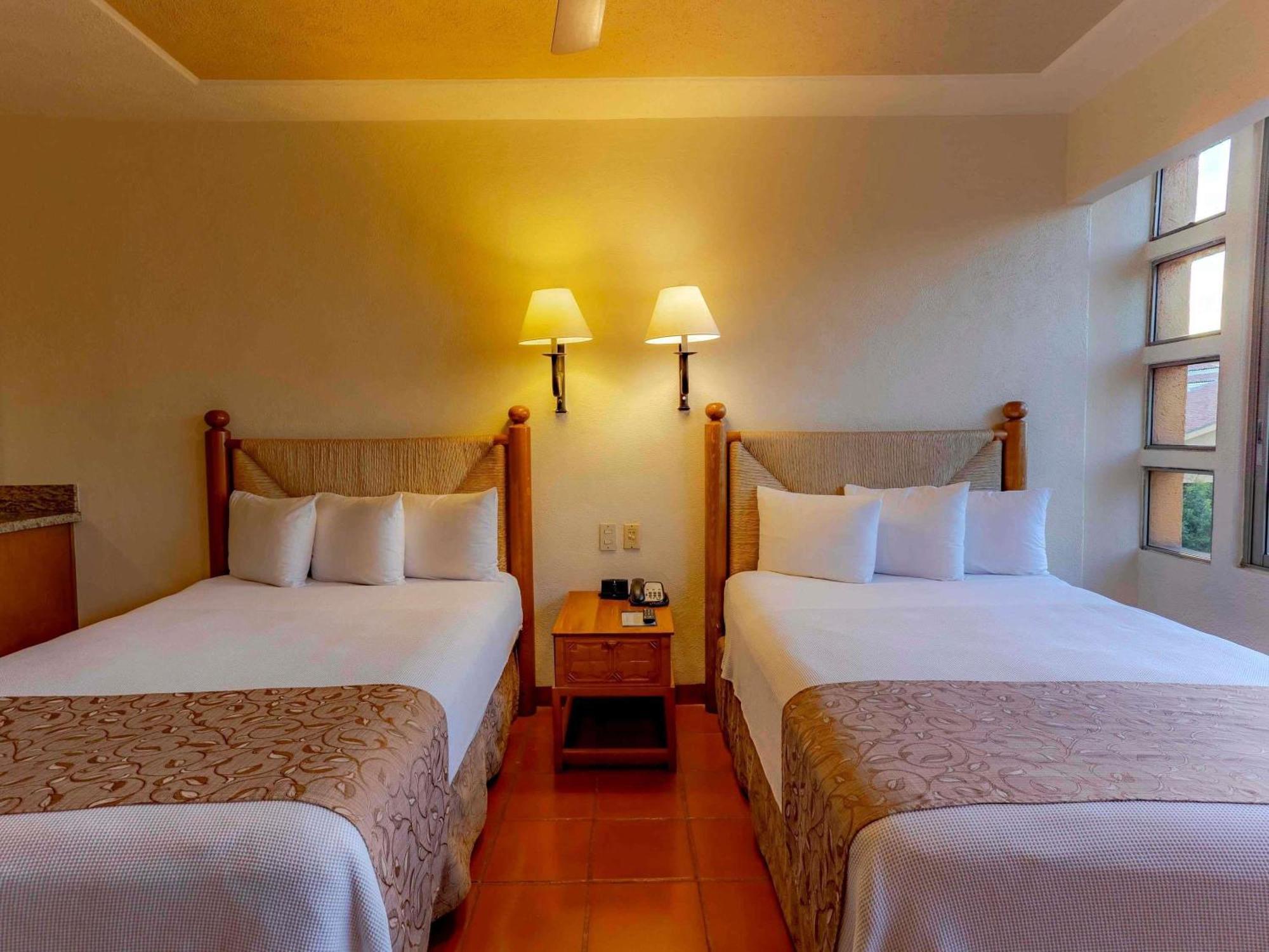 Studio Two Double Beds