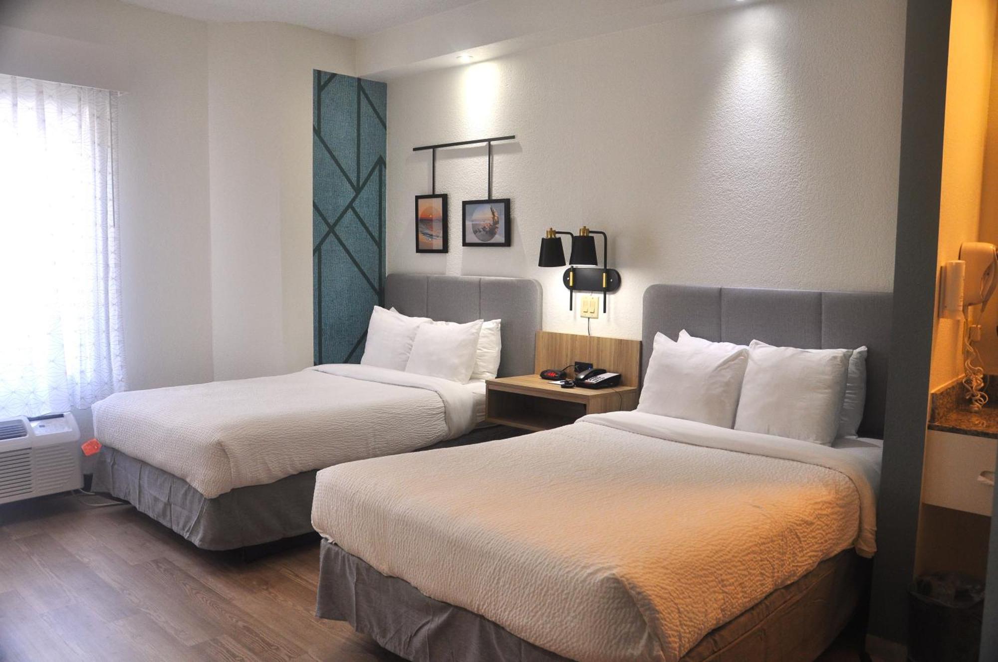 Standard Double Room Two Double Beds Non Smoking