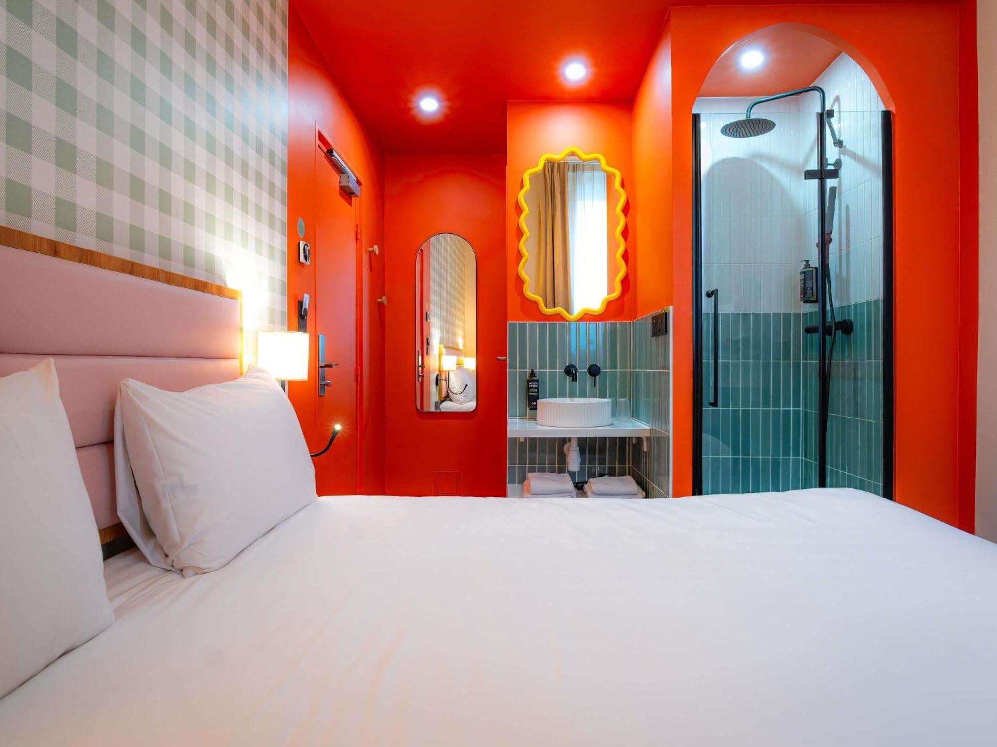 Standard Twin Room