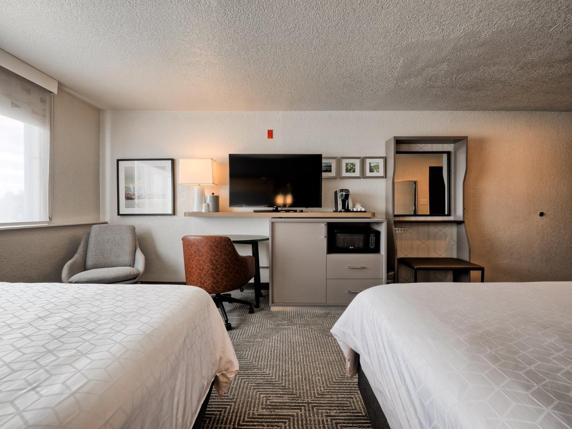 Standard Room Two Queen Beds