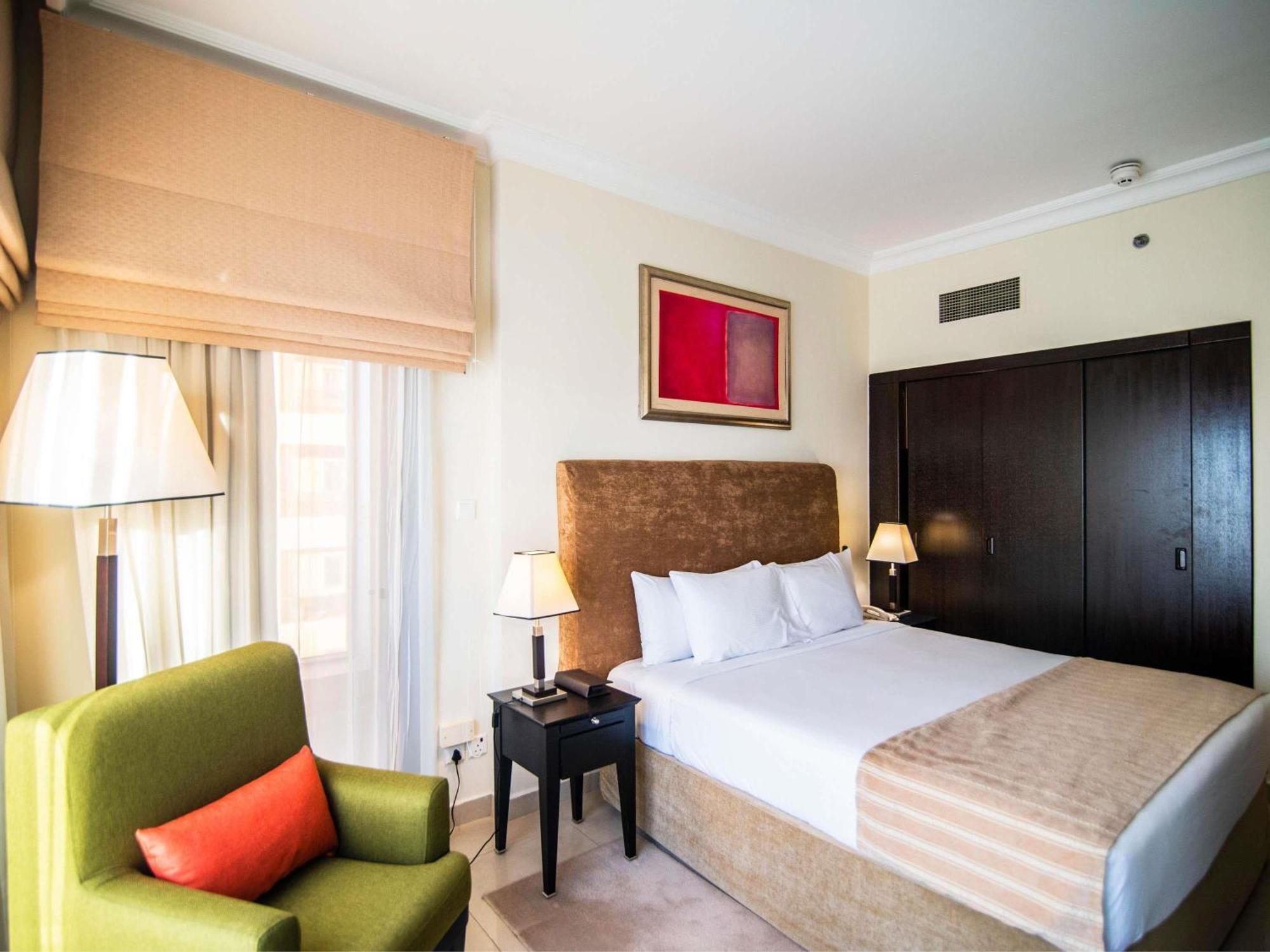 One-Bedroom Apartment City View King OR Twin Next to Metro Station
