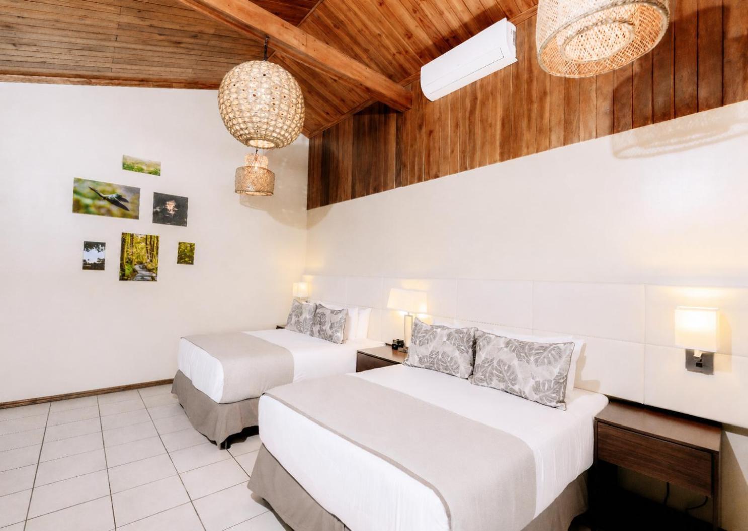 Mountain Room Two Queen Beds