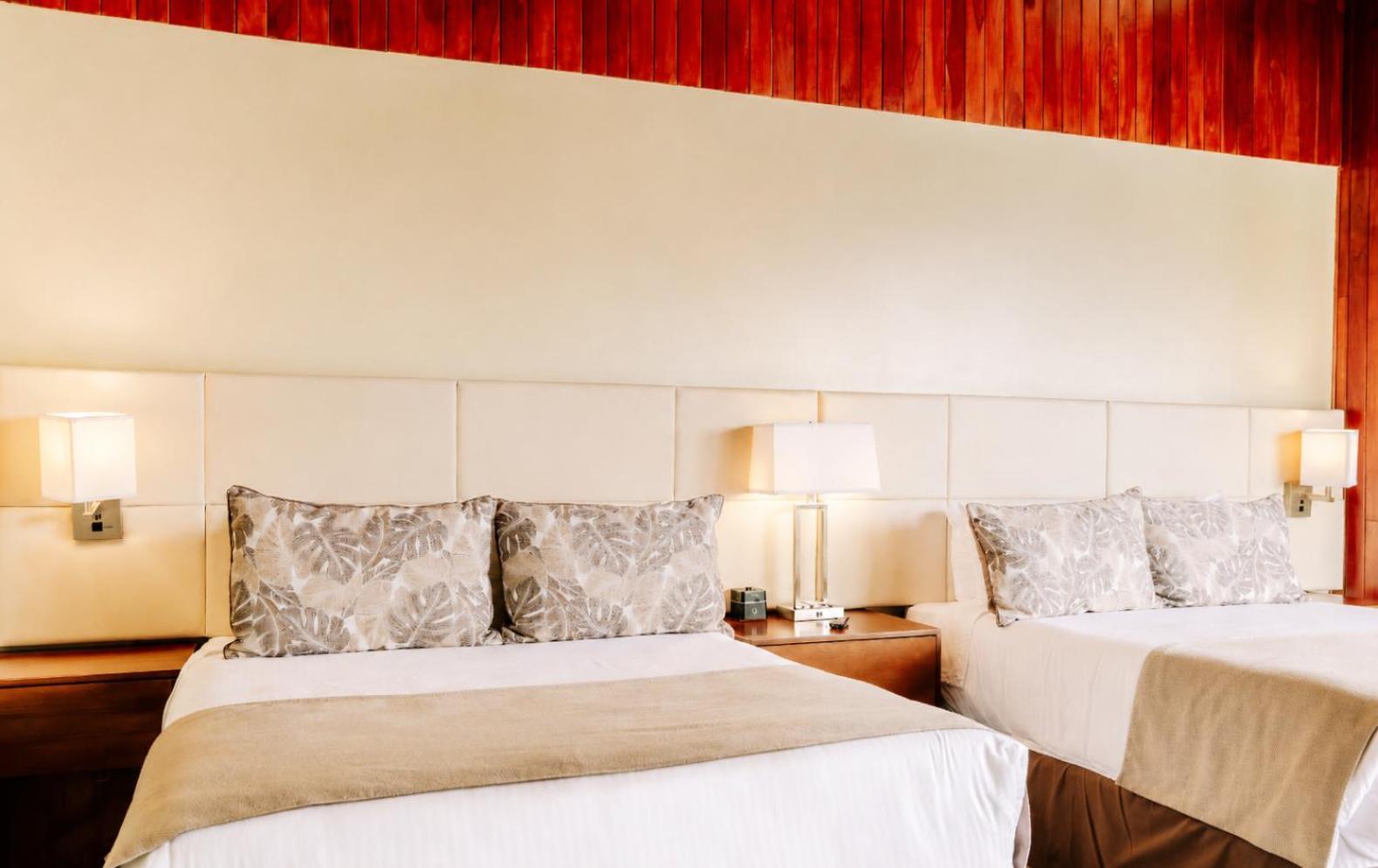 Mountain Room Two Queen Beds
