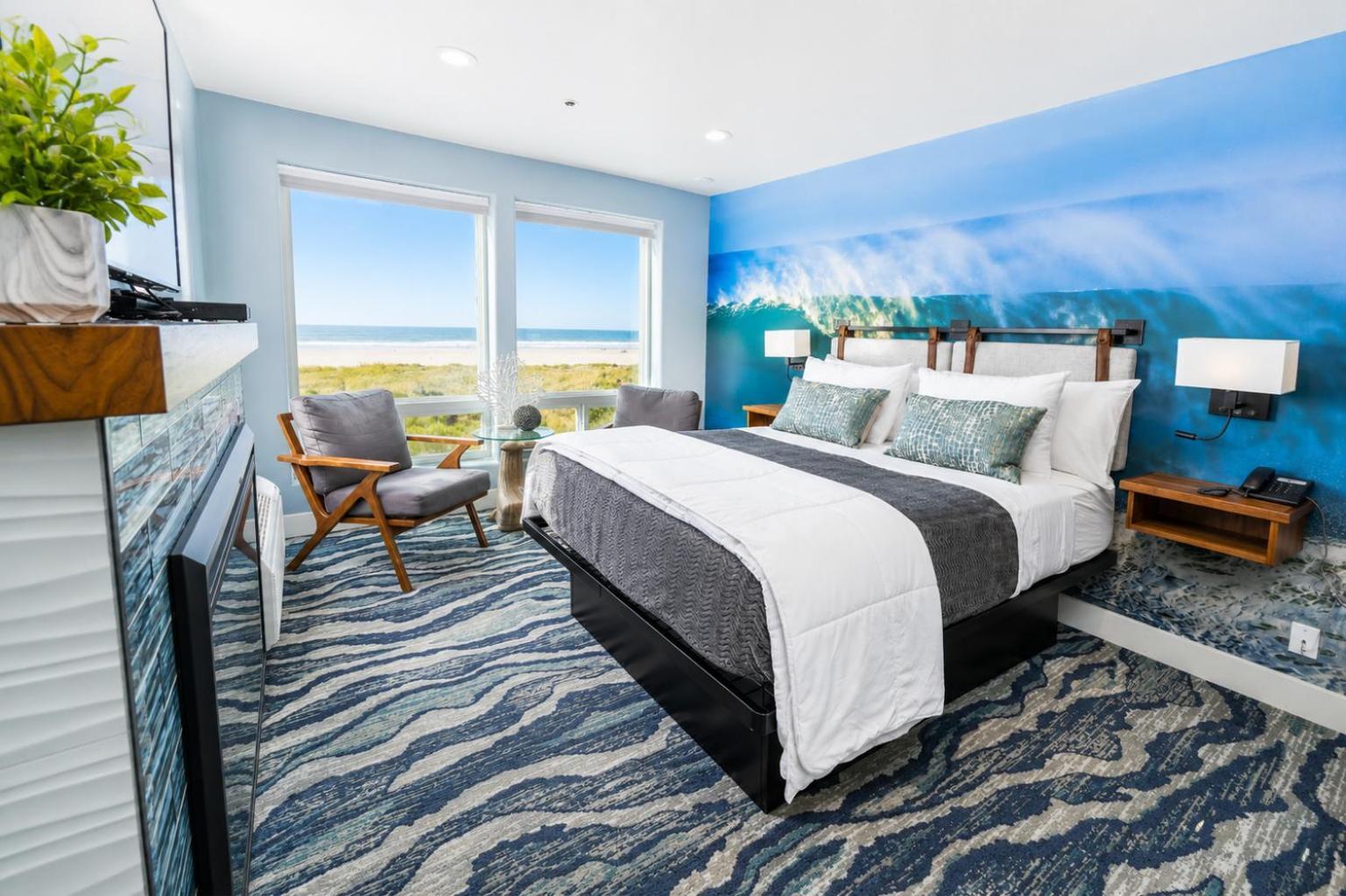 Queen Room Ocean View non pet friendly