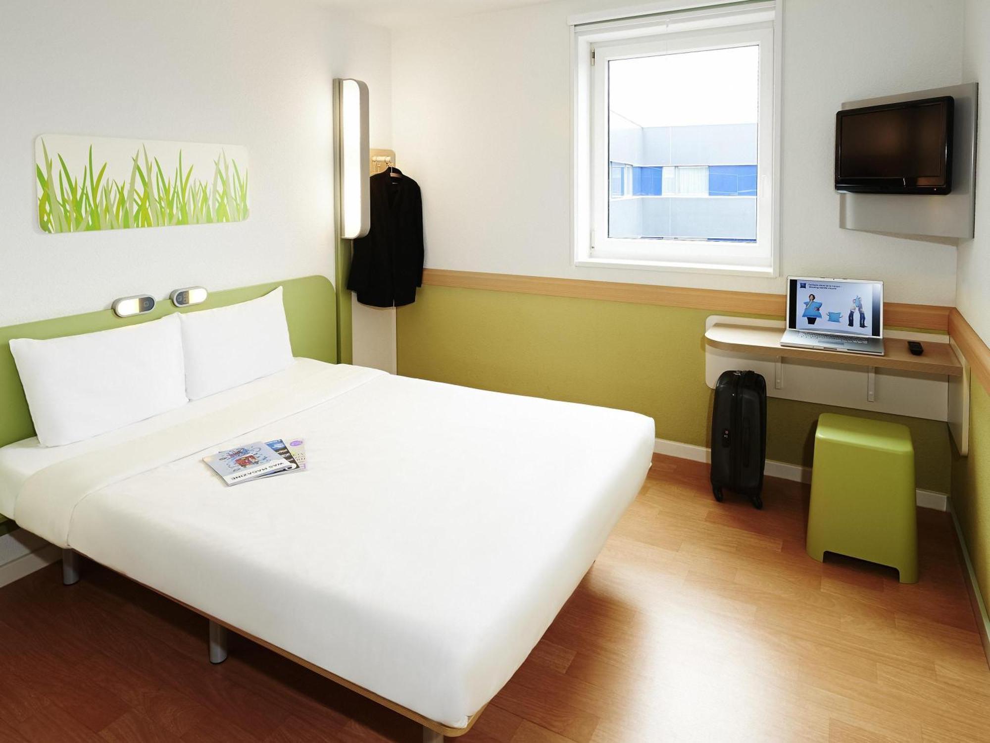 Classic Room One Double Bed
