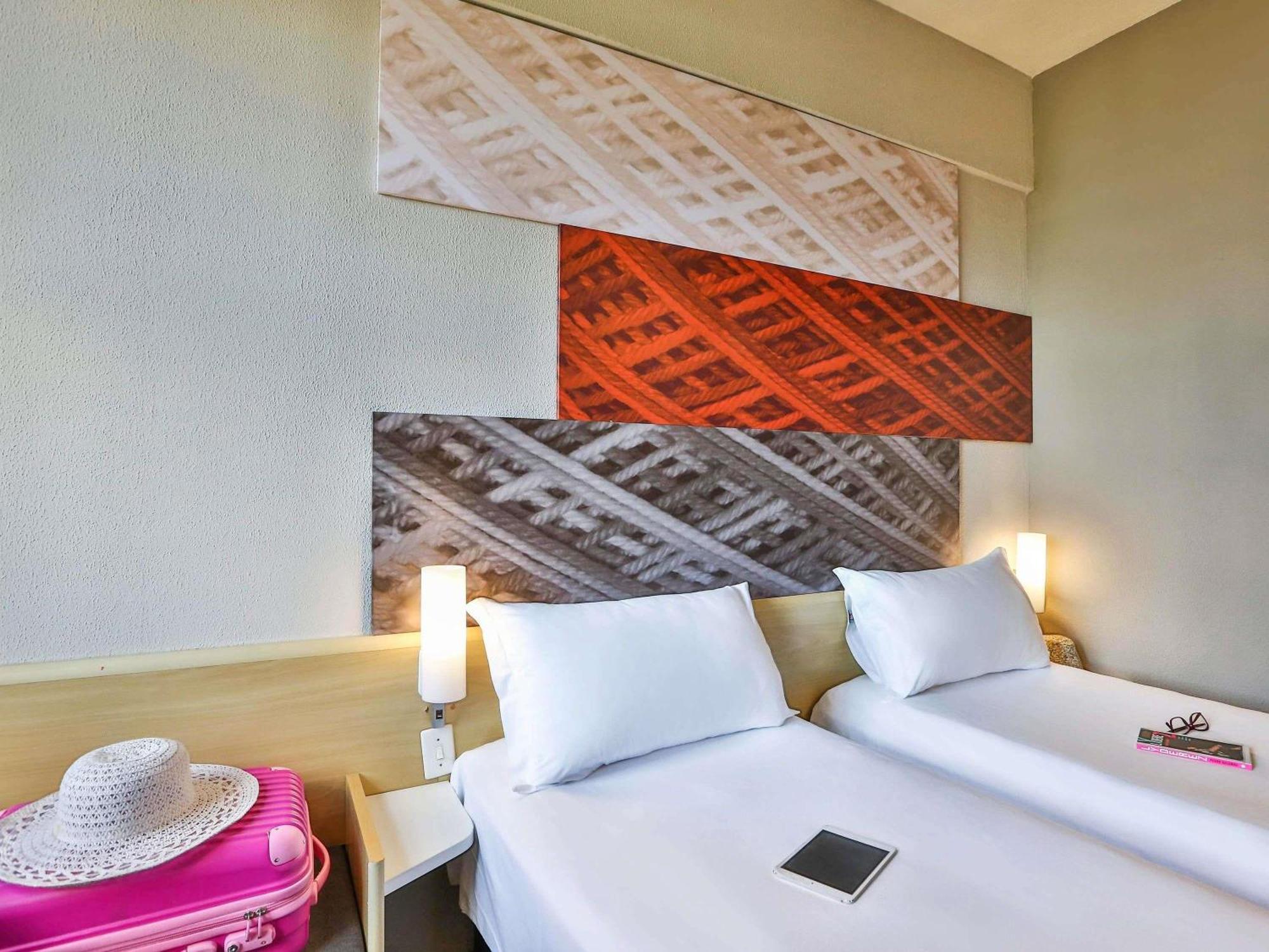 Standard Room Two Single Beds