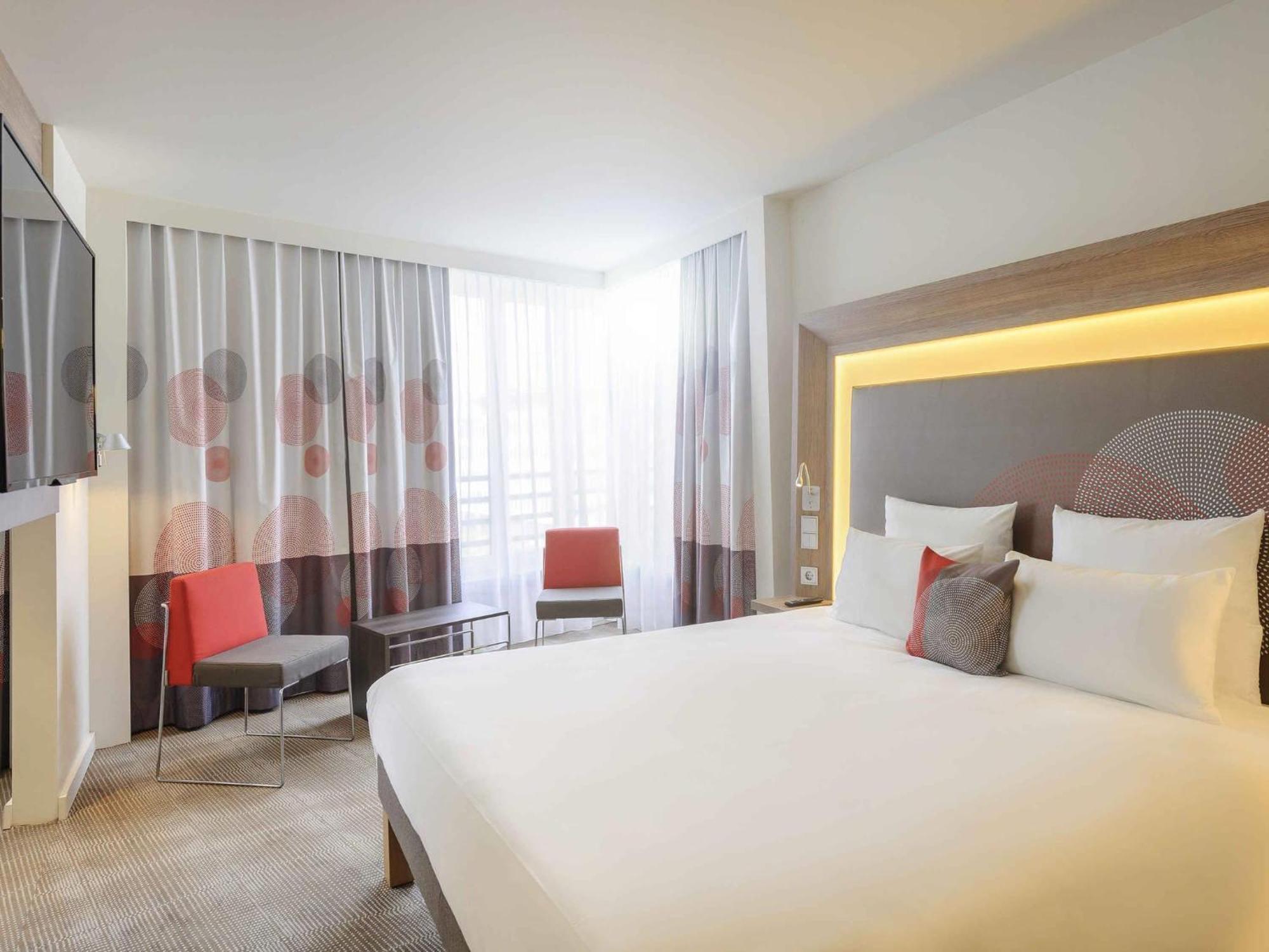 Superior King Suite