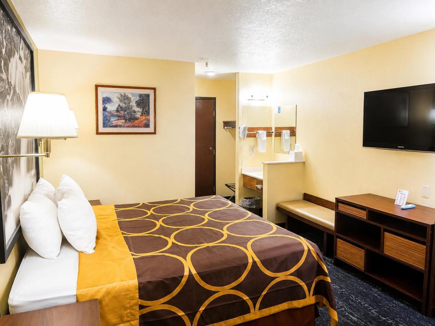 King Room Disability Access or Non-Smoking