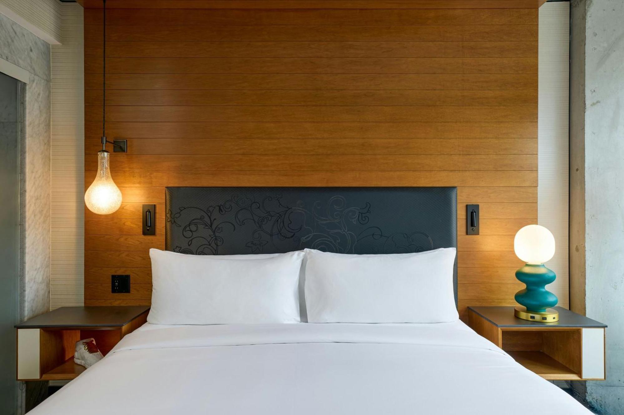 King Room Skyline View