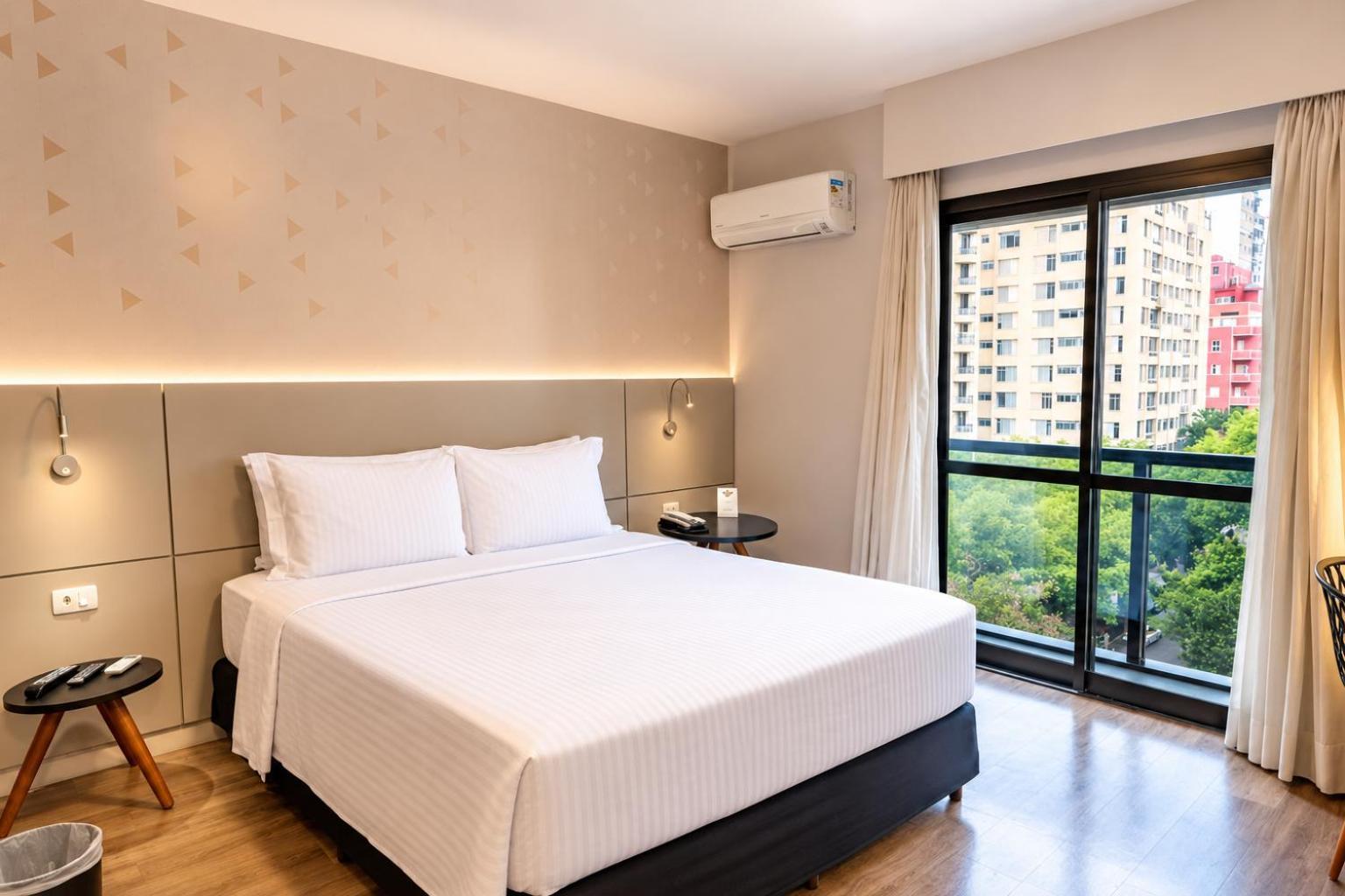 Standard Casal 1 Cama Queen