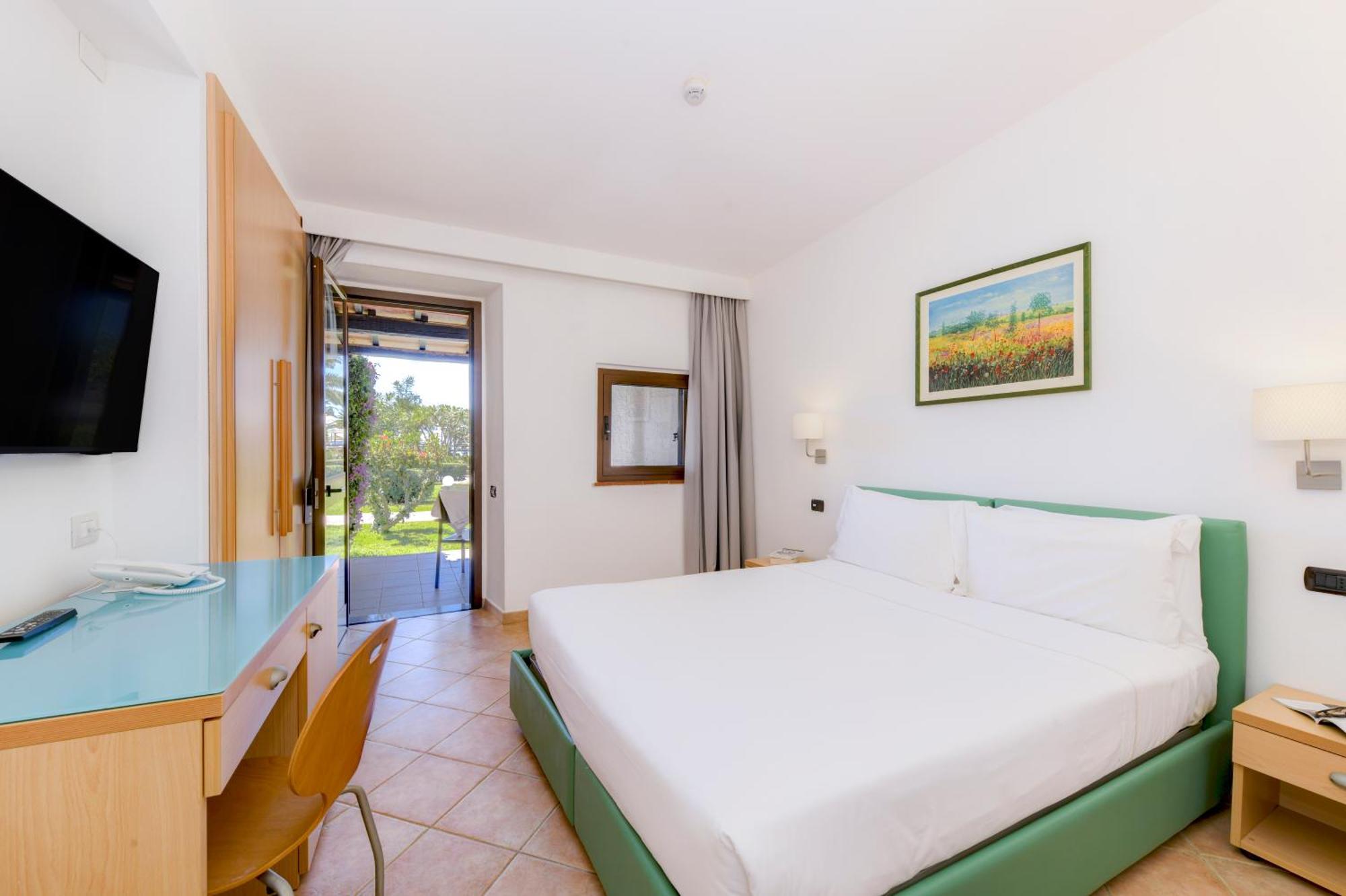 Mediterranean Standard Room