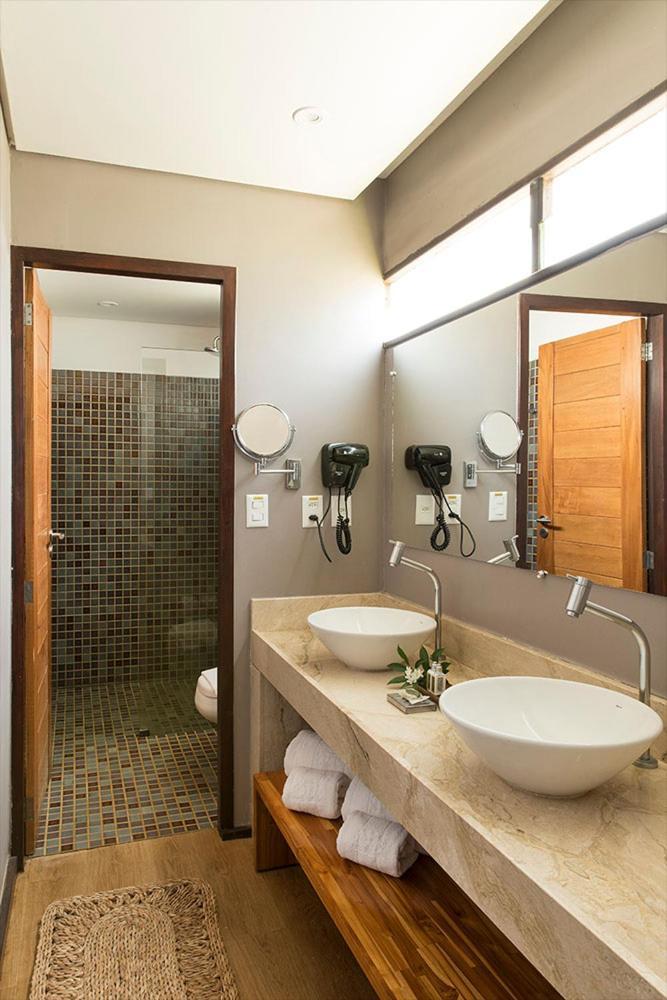 Deluxe Bungalow