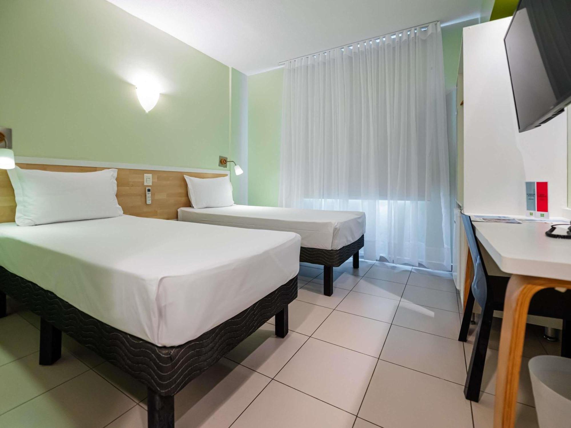 Standard Apartment Two Single Beds