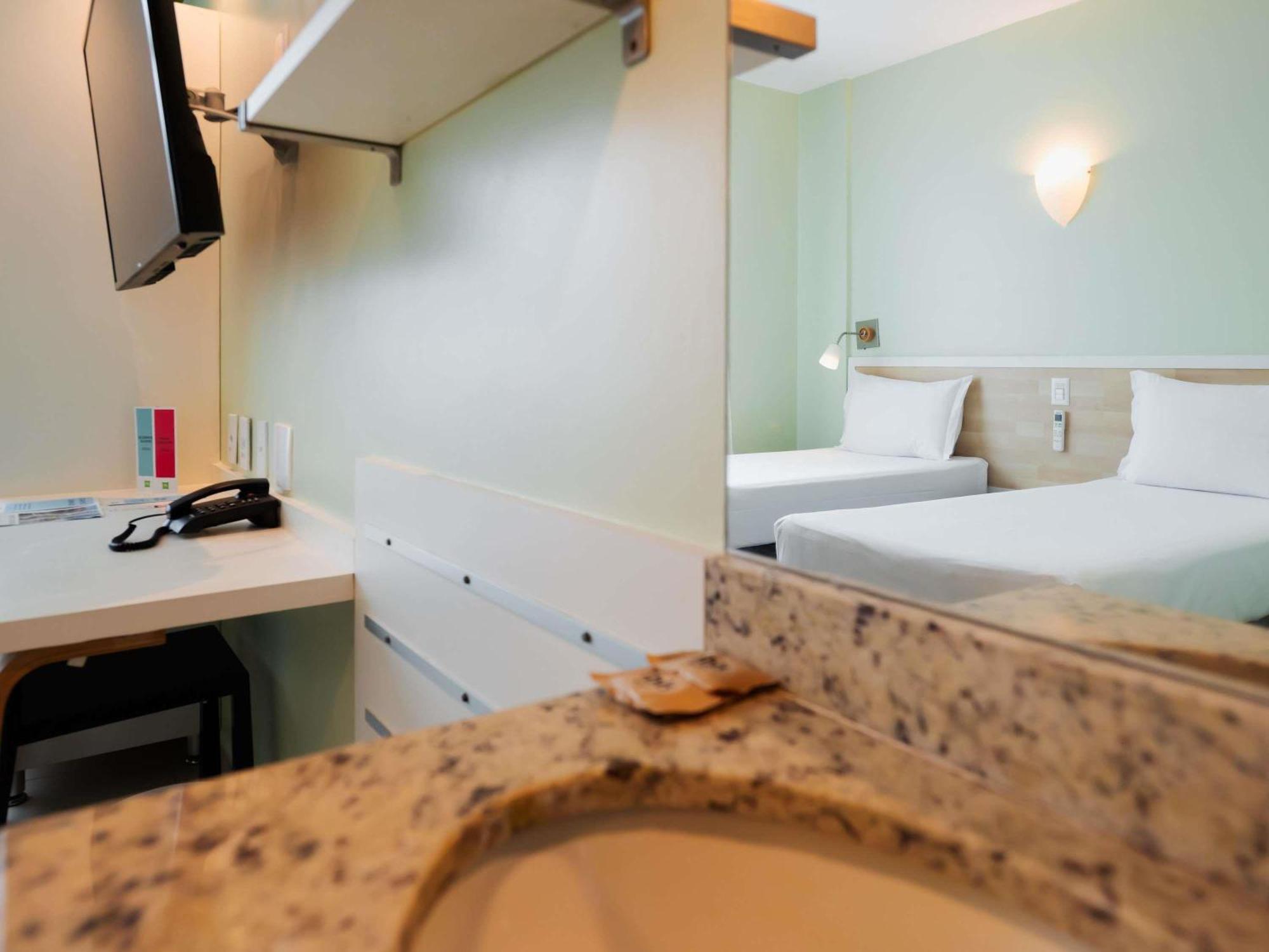 Standard Apartment Two Single Beds