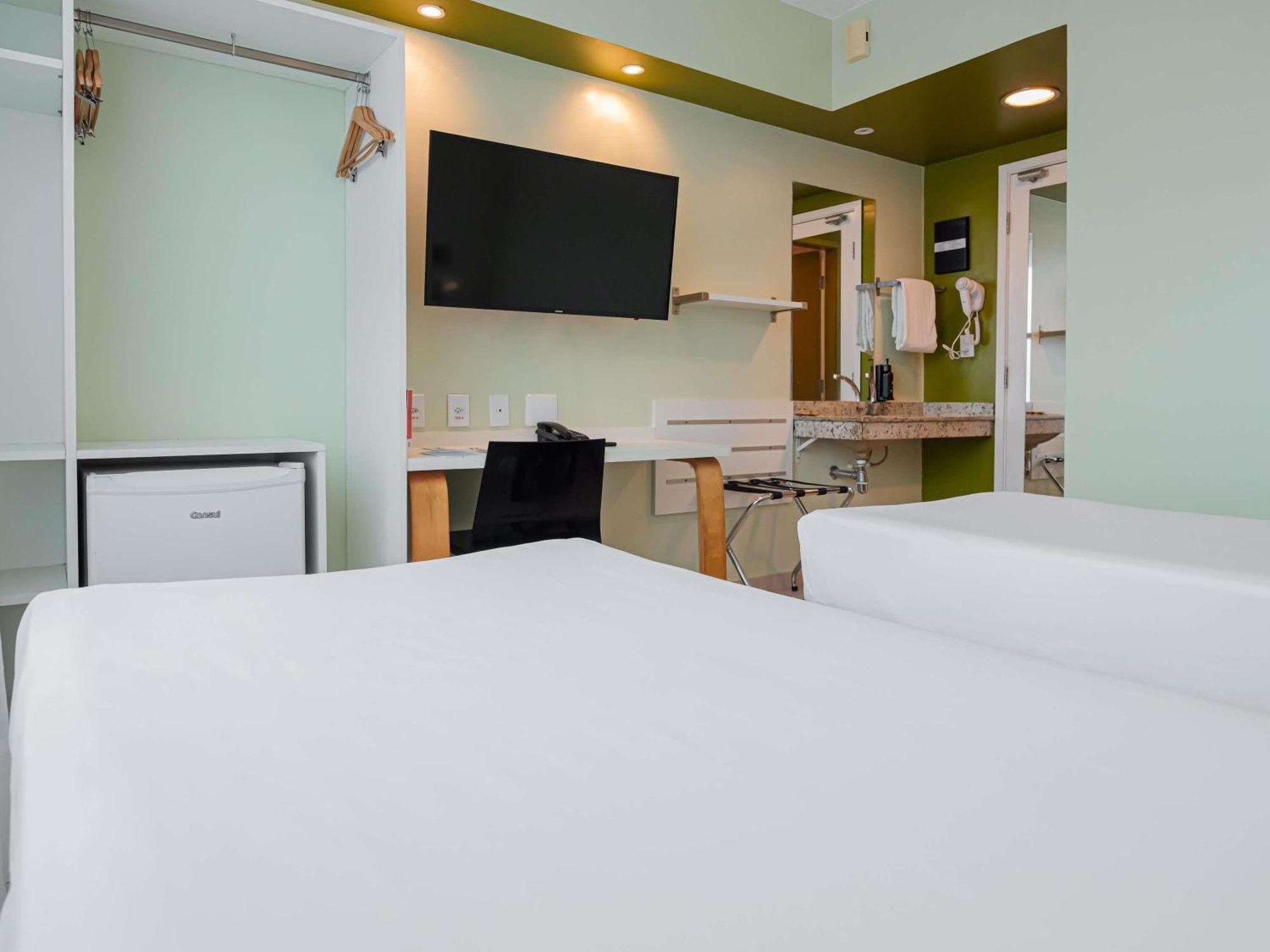 Standard Apartment Two Single Beds