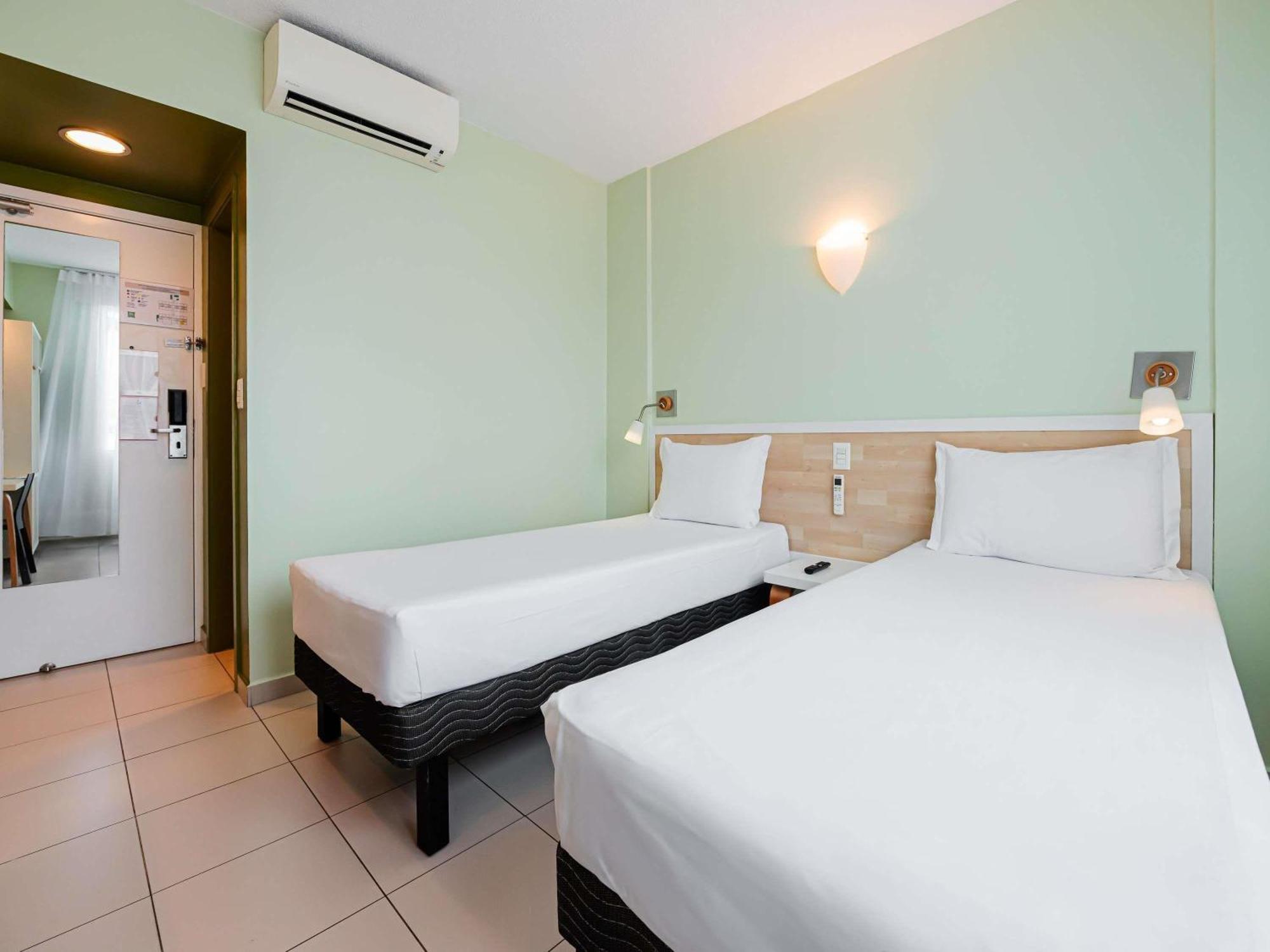 Standard Apartment Two Single Beds