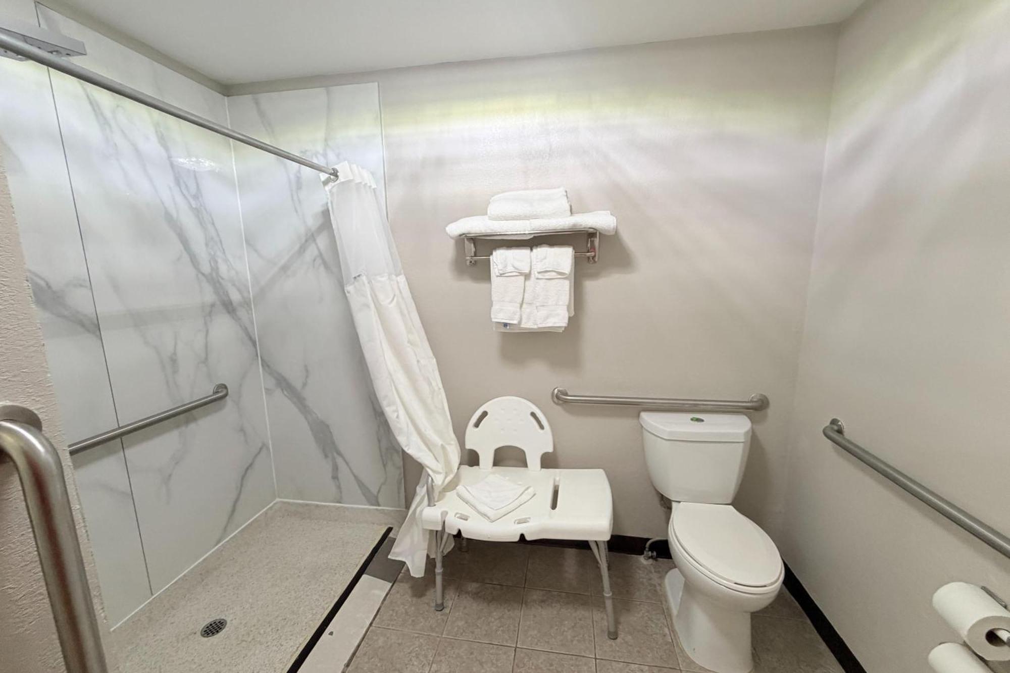 King Room Mobility or Hearing Access Roll Shower Non-Smoking