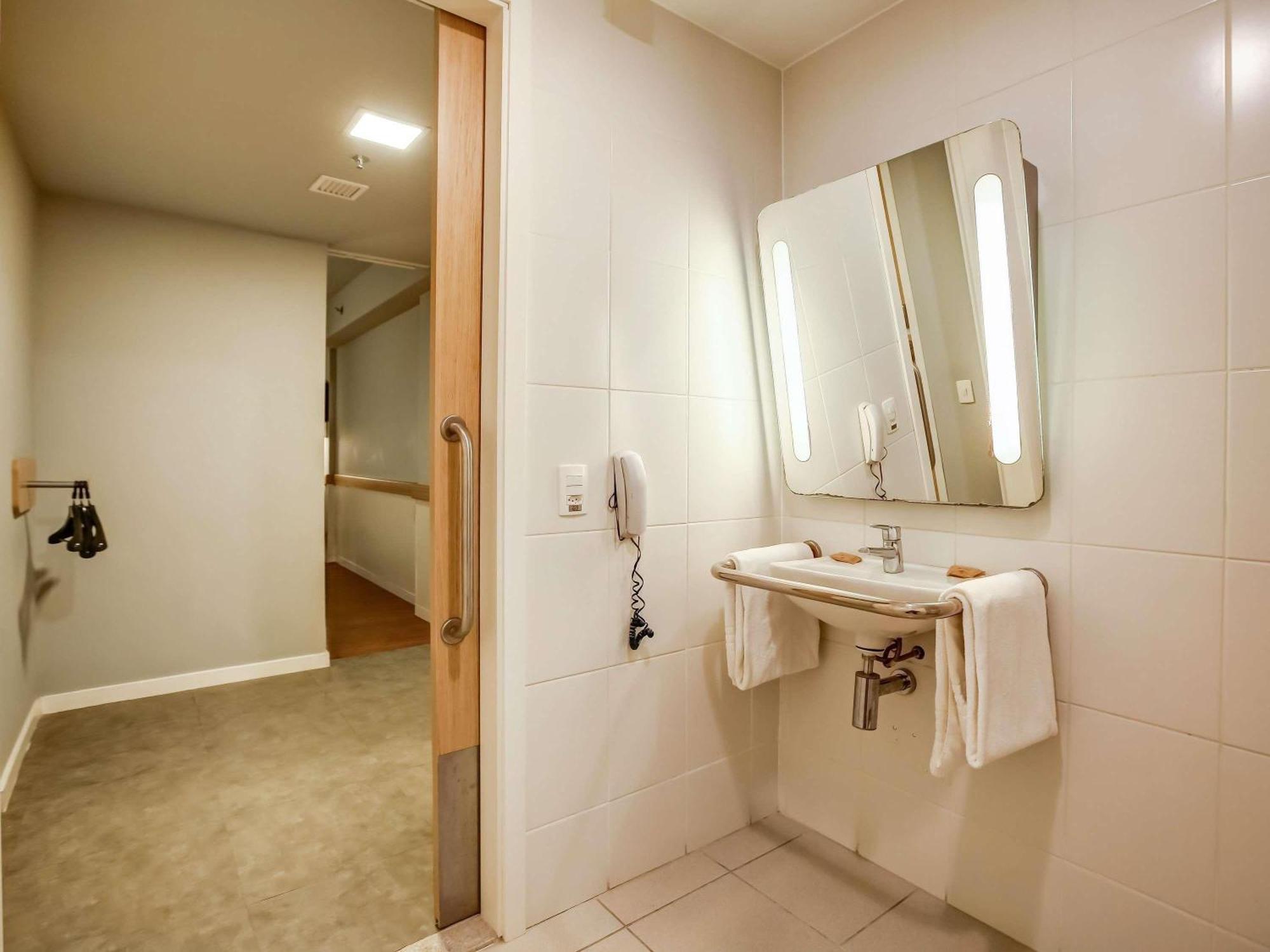 Standard Double Room Disability Access