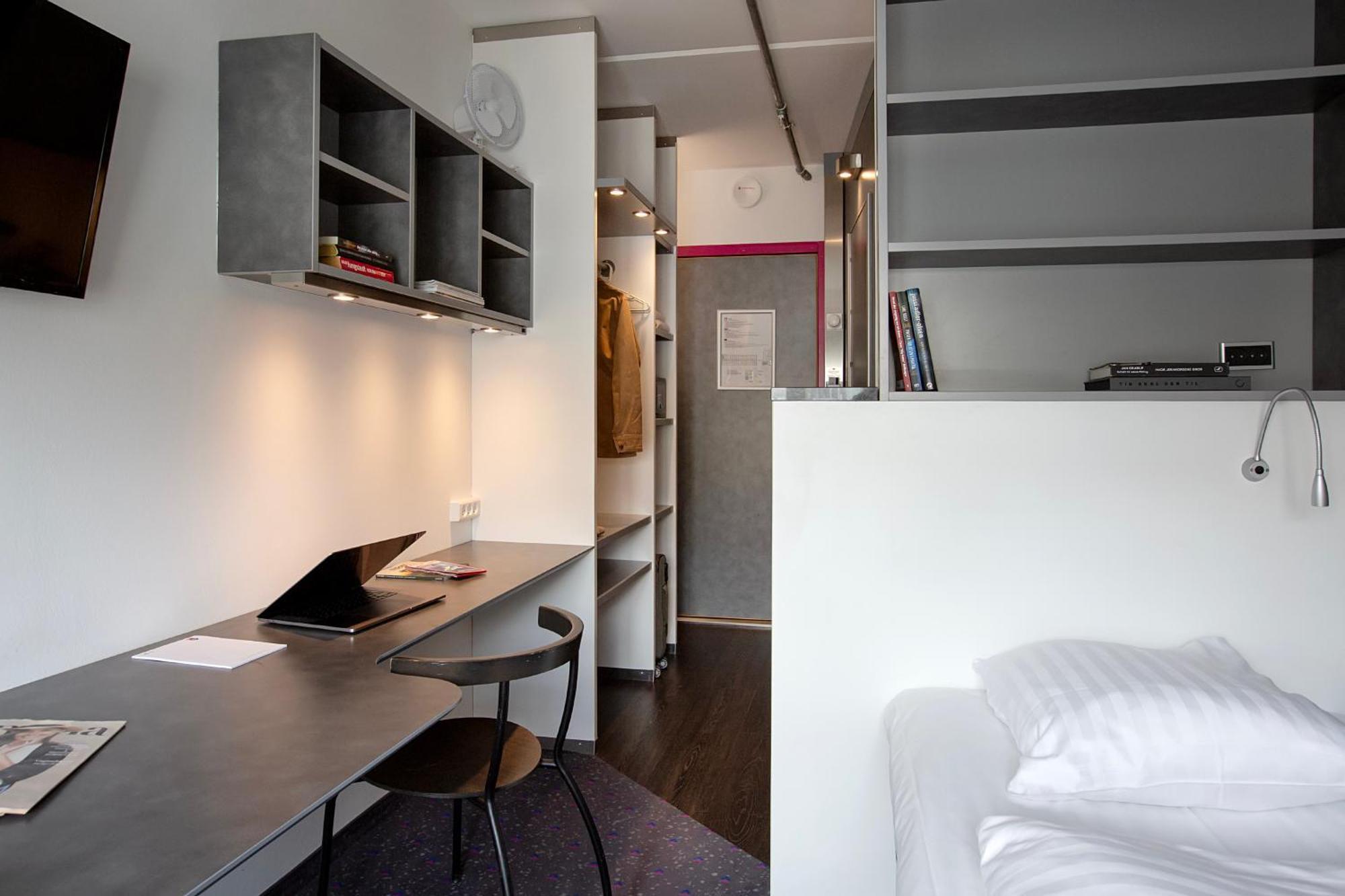 Single Bed Apartment