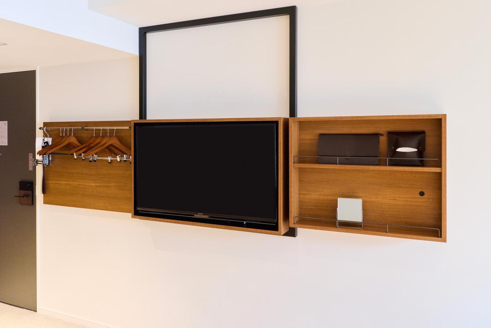 Universal Room