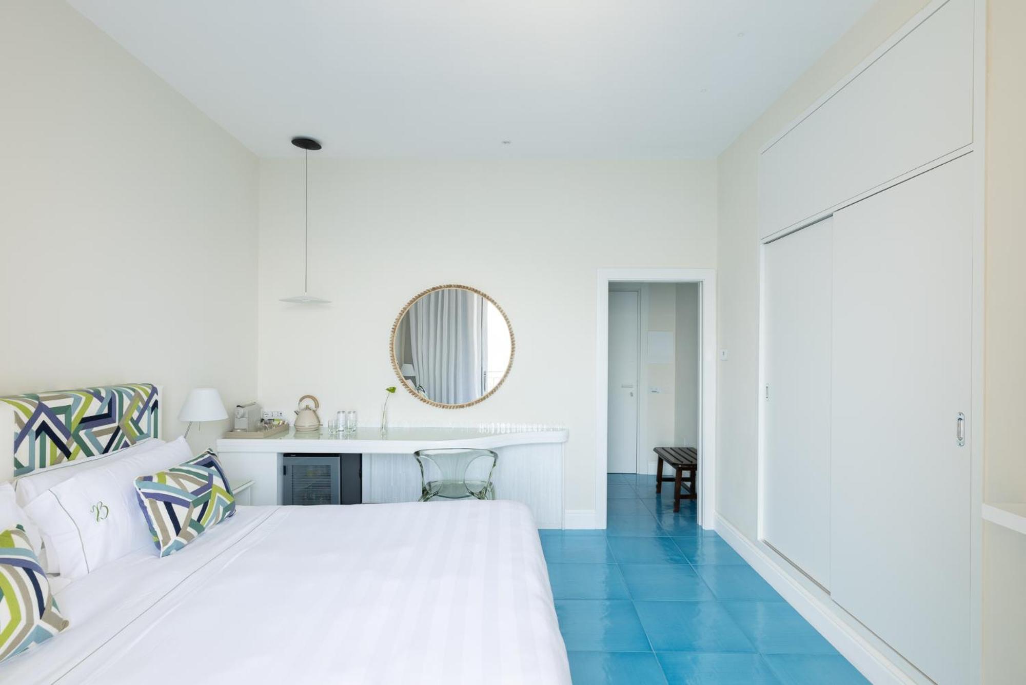 Classic Double Room Balcony Sea View