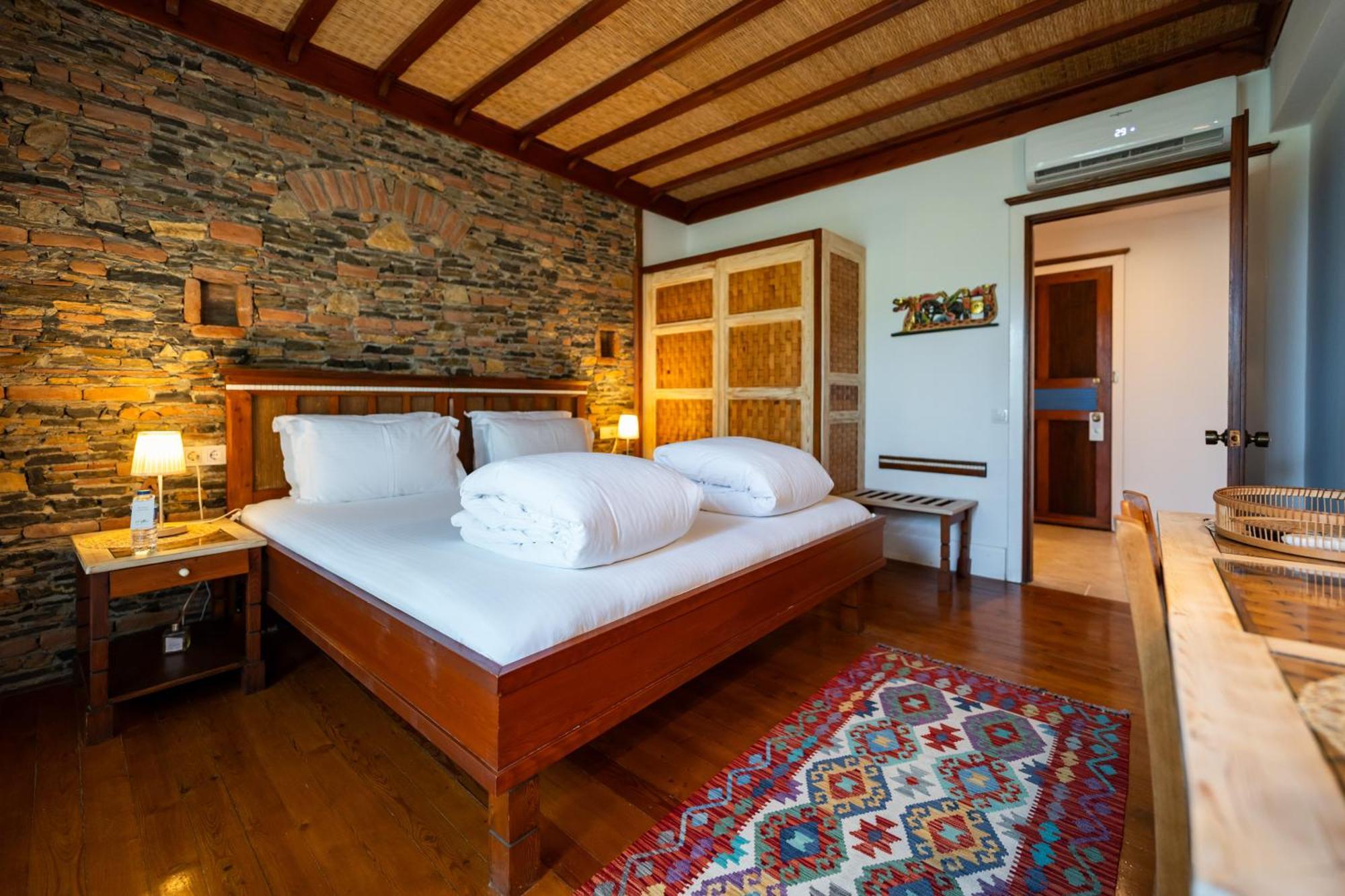 Suite French Balcony