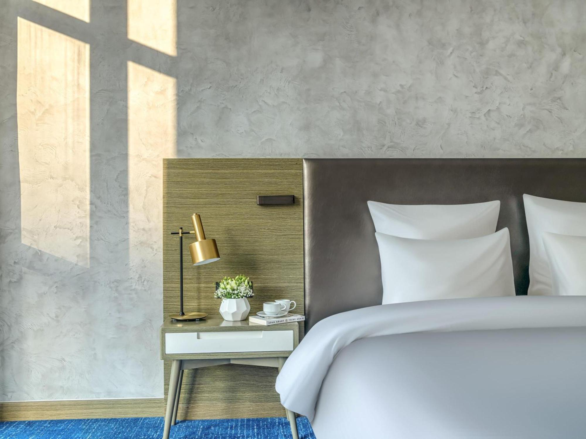 Deluxe King Room Lagoon View