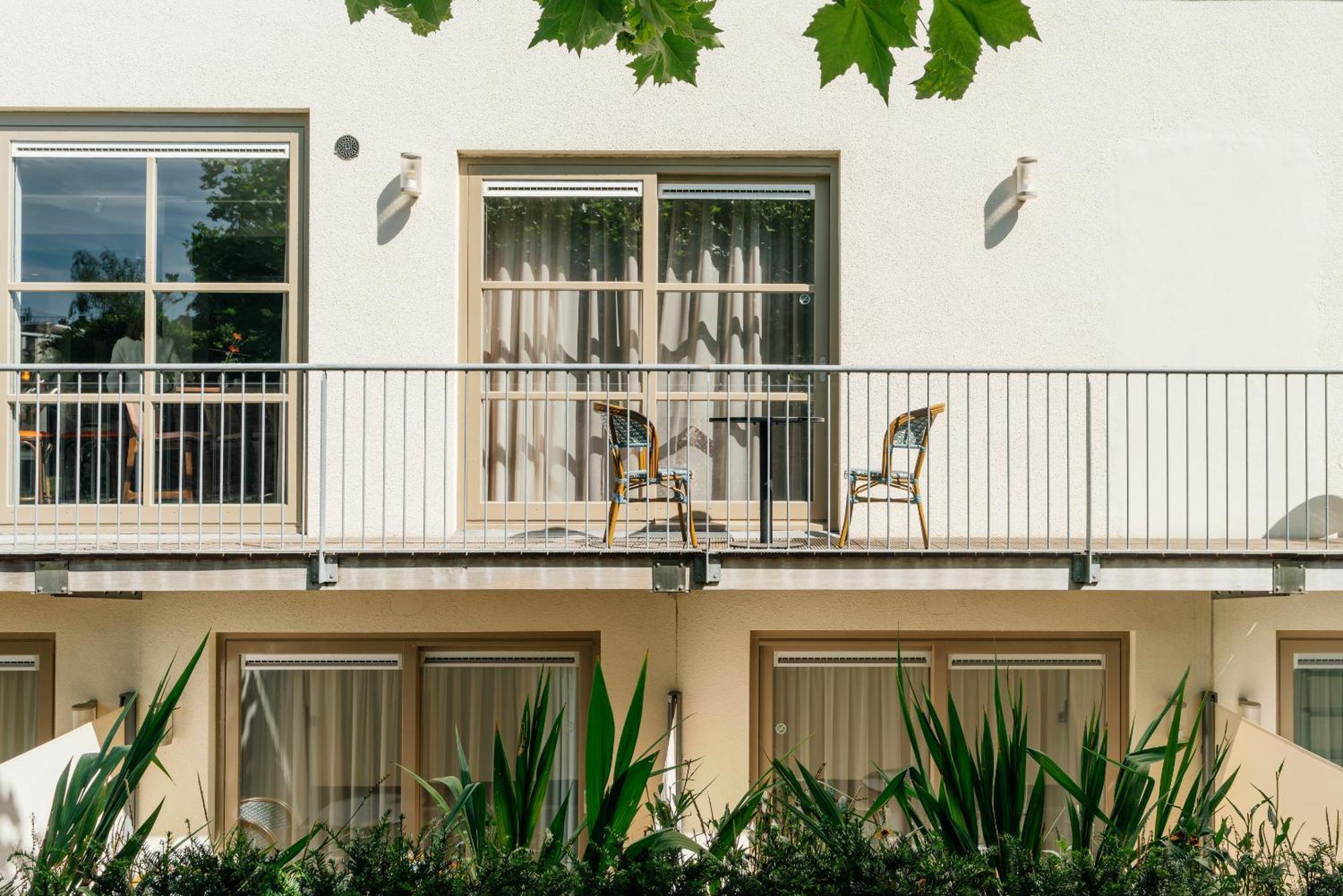 Comfort Room Terrace or balcony