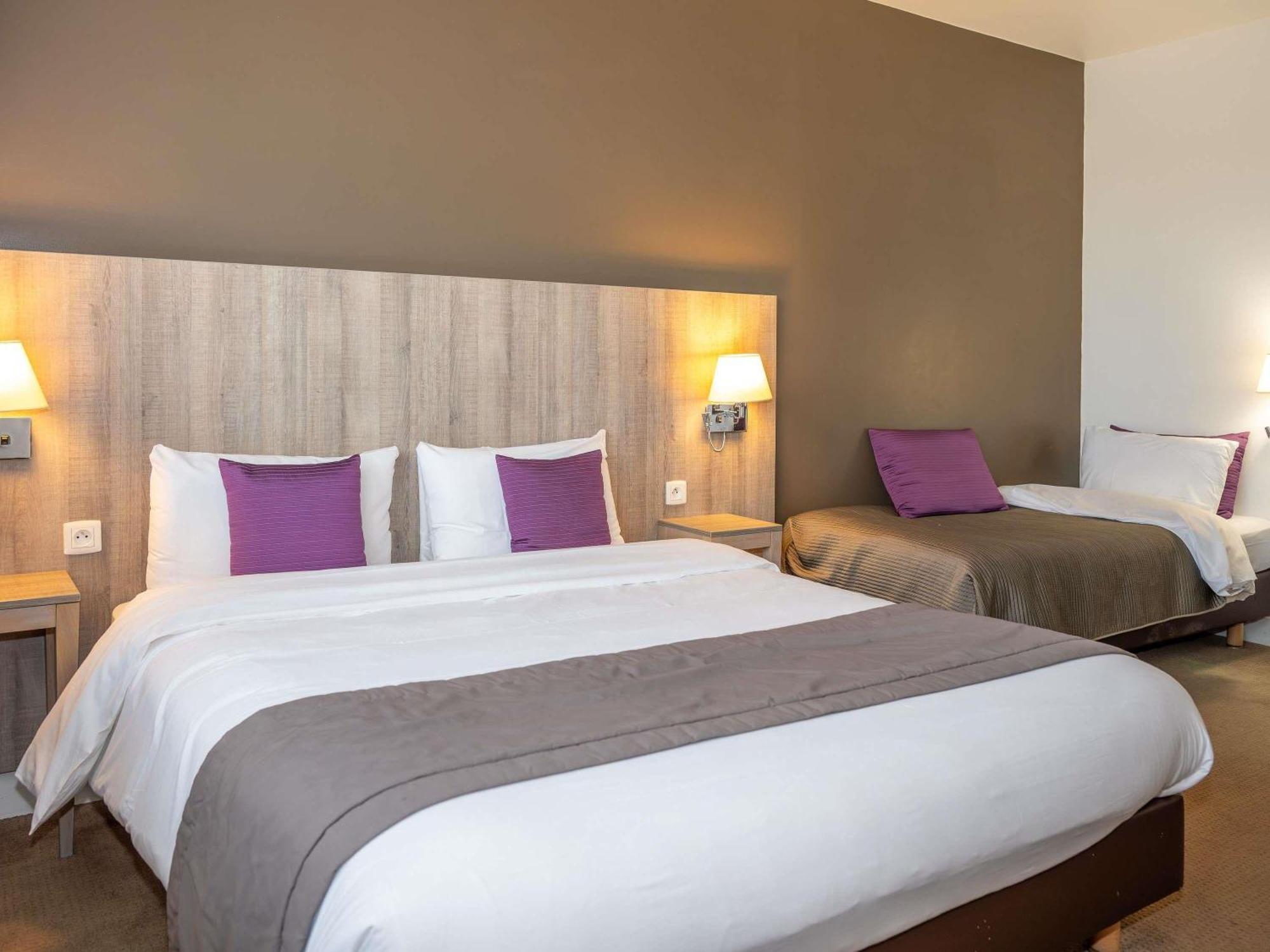 Classic Room One Double Bed One Single Bed