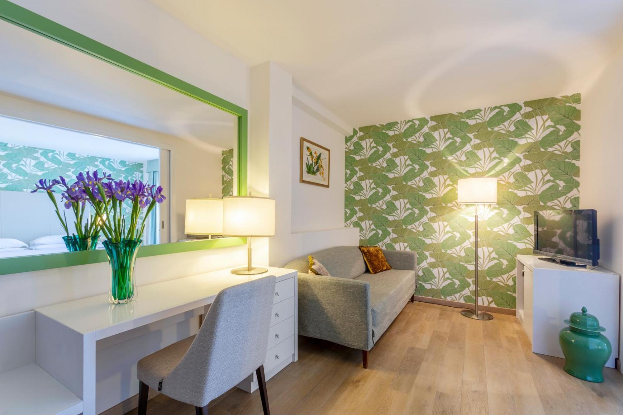 Junior Suite Garden View Spa access