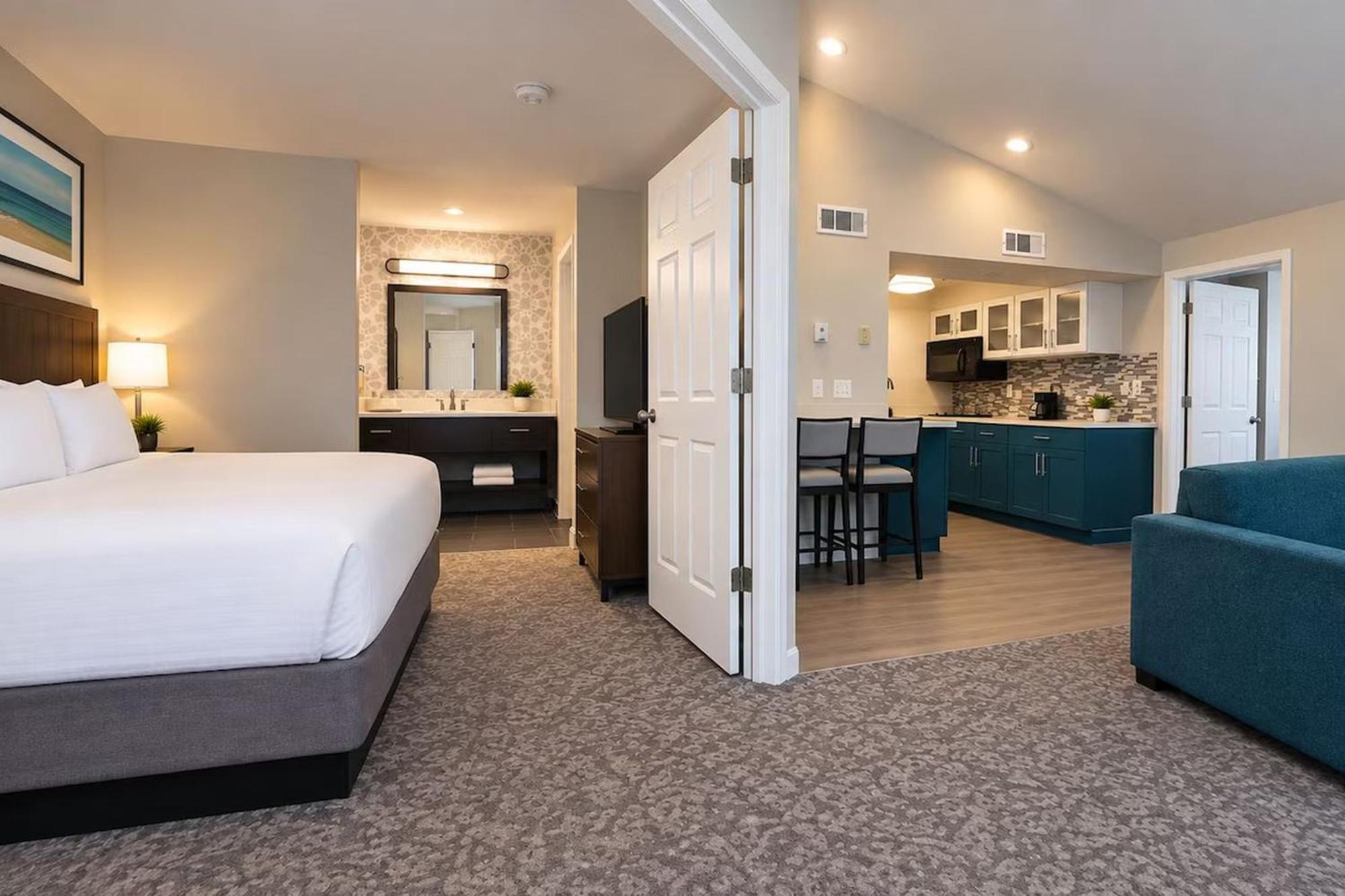 Two-Bedroom Suite Two Queen Beds