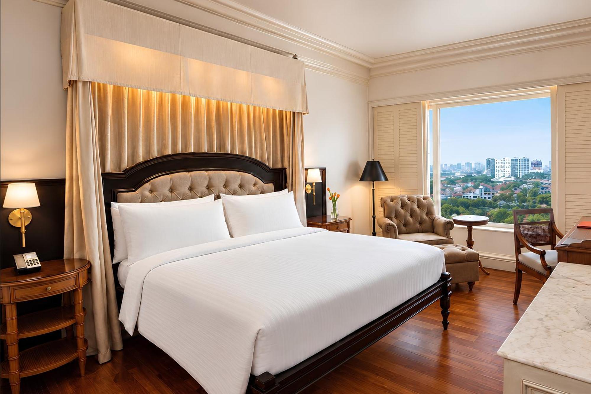 Executive King Room Access to Executive Lounge