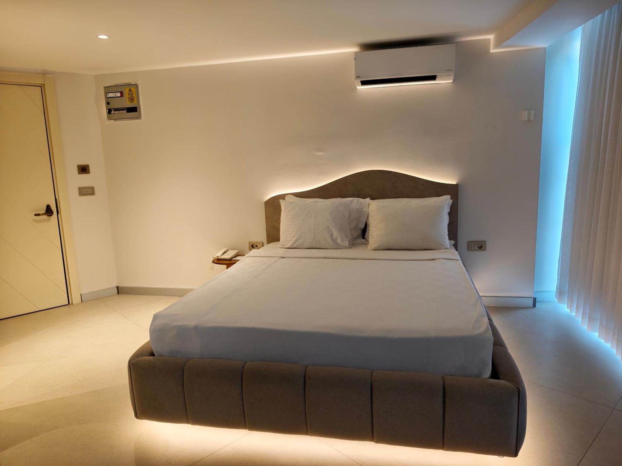 Standard Double Room without Balcony