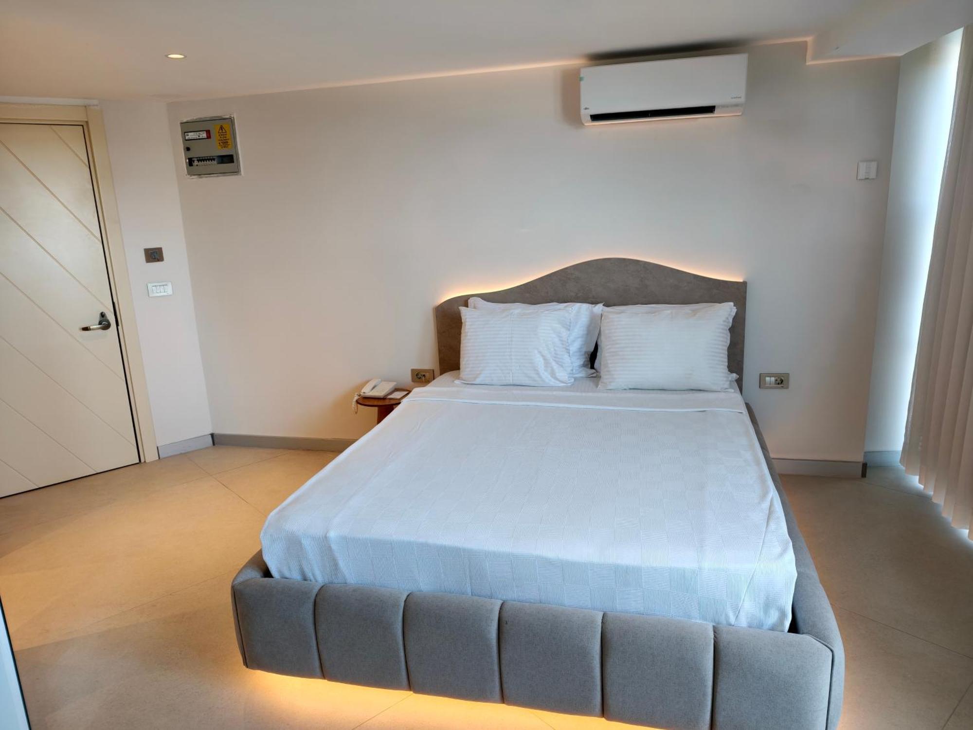 Standard Double Room without Balcony