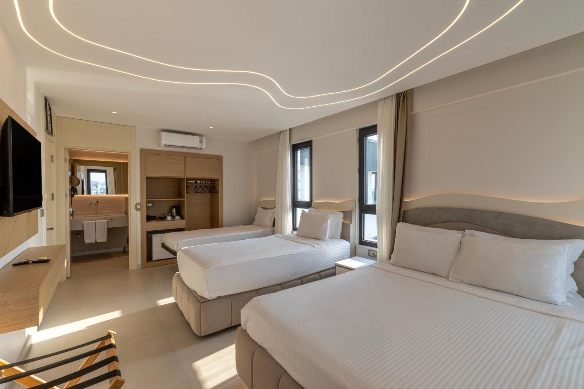 Triple Room City View