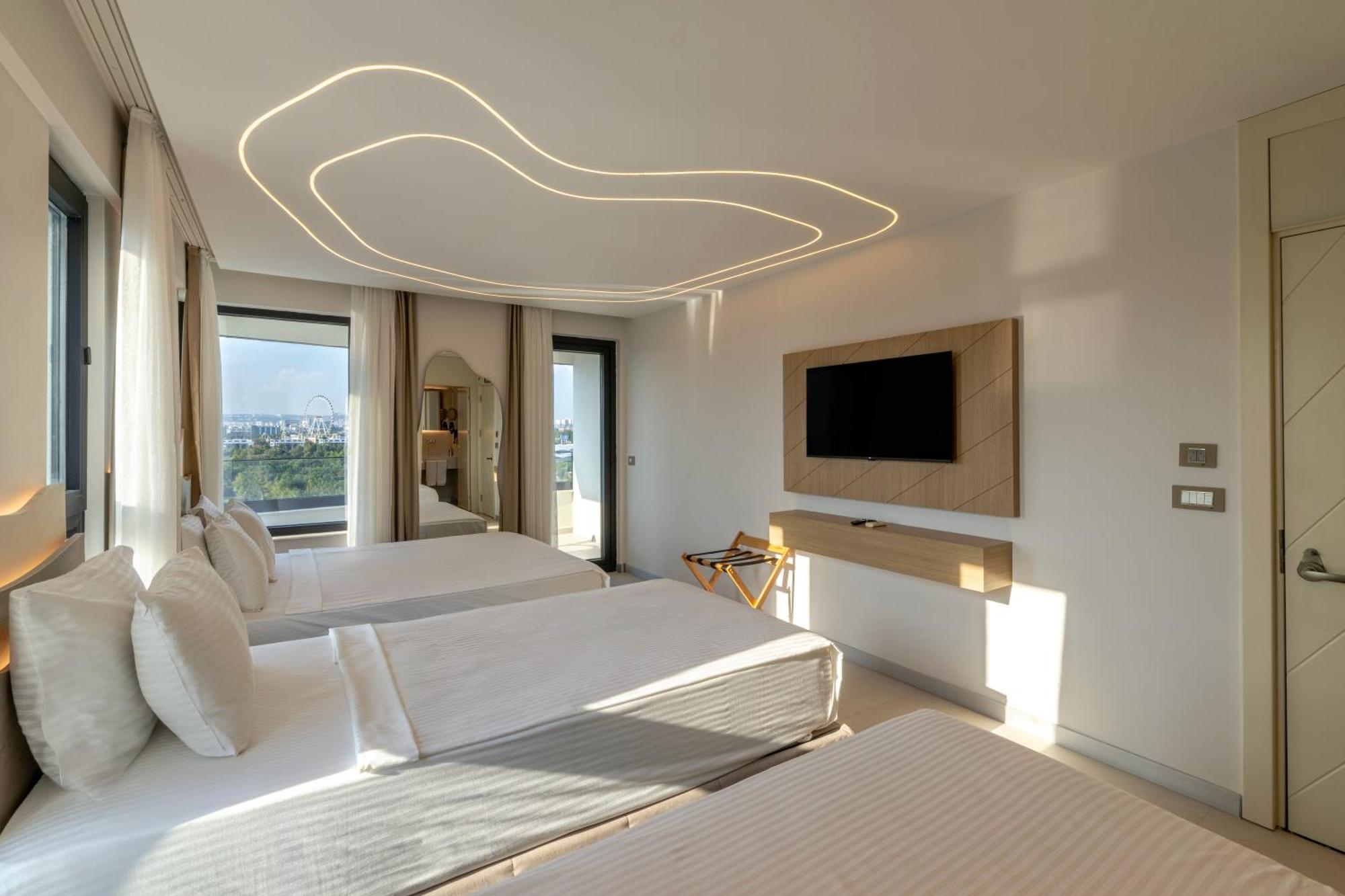 Triple Room City View
